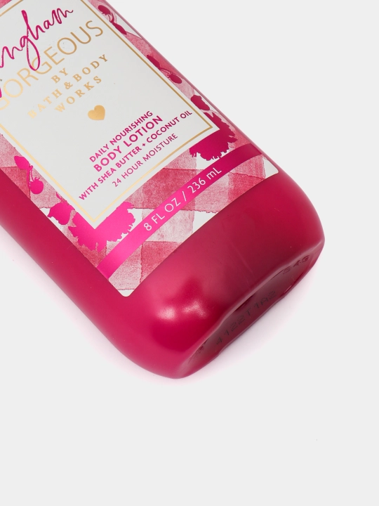 BATH AND BODY WORKS Парфюмepный увлажняющий лосьон для тела, 236 мл