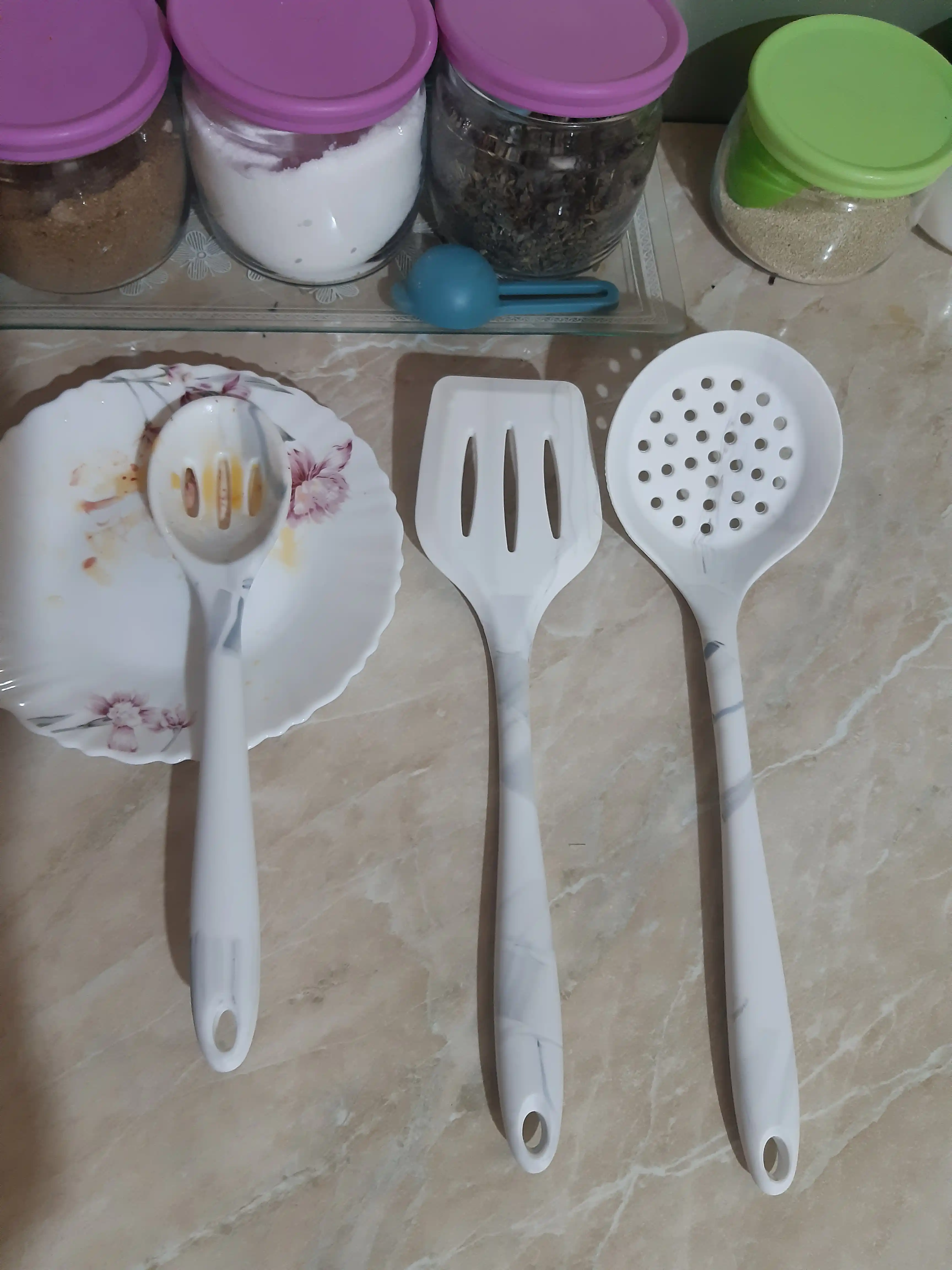 Silikon qoshiq