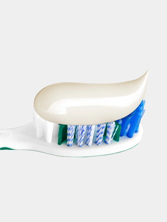 Зубная паста Colgate Прополис отбеливающая с натуральными ингредиентами, 100 мл