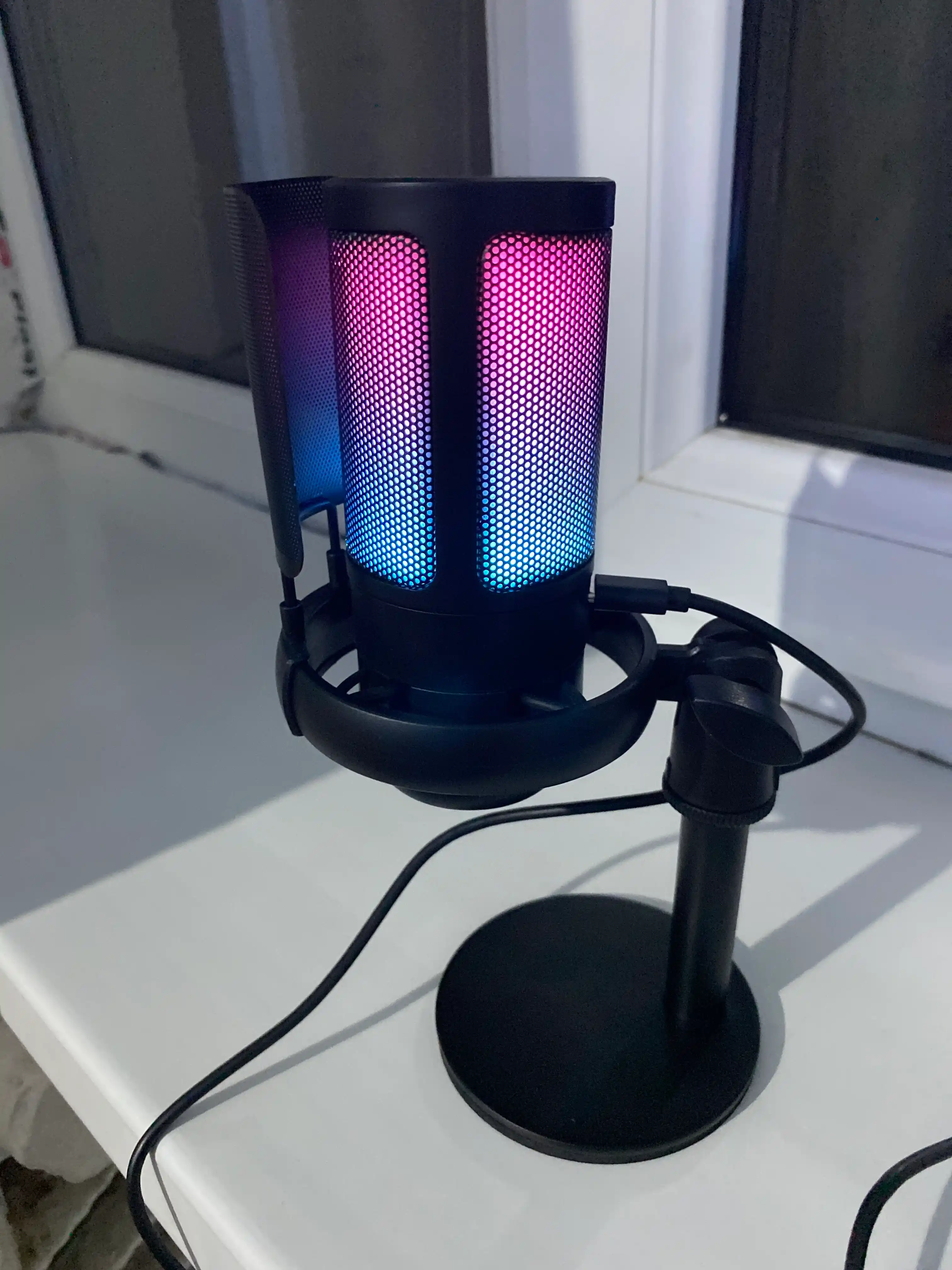 Strim va kompyuter uchun, RGB kondensatorli ME6S mikrofon, shok maunt, popfiltr, ushlagich