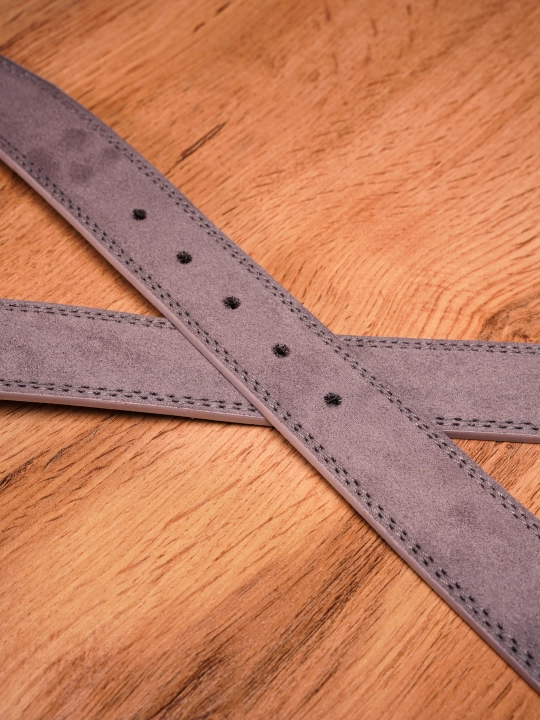 Erkaklar belbog‘i LION BELT - eko charm va zamsh, kundalik va klassik kiyimlar uchun