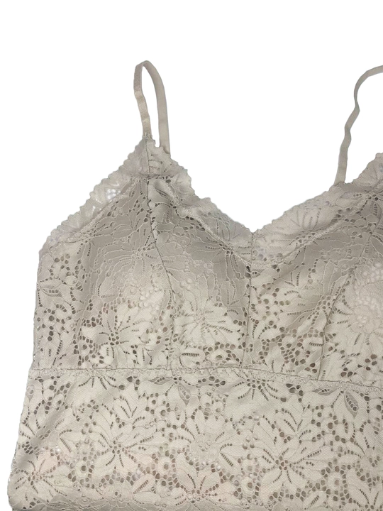 Top-komplekt uchtali gipyurli 7024