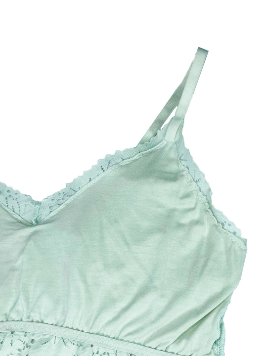 Top-komplekt uchtali gipyurli 7024