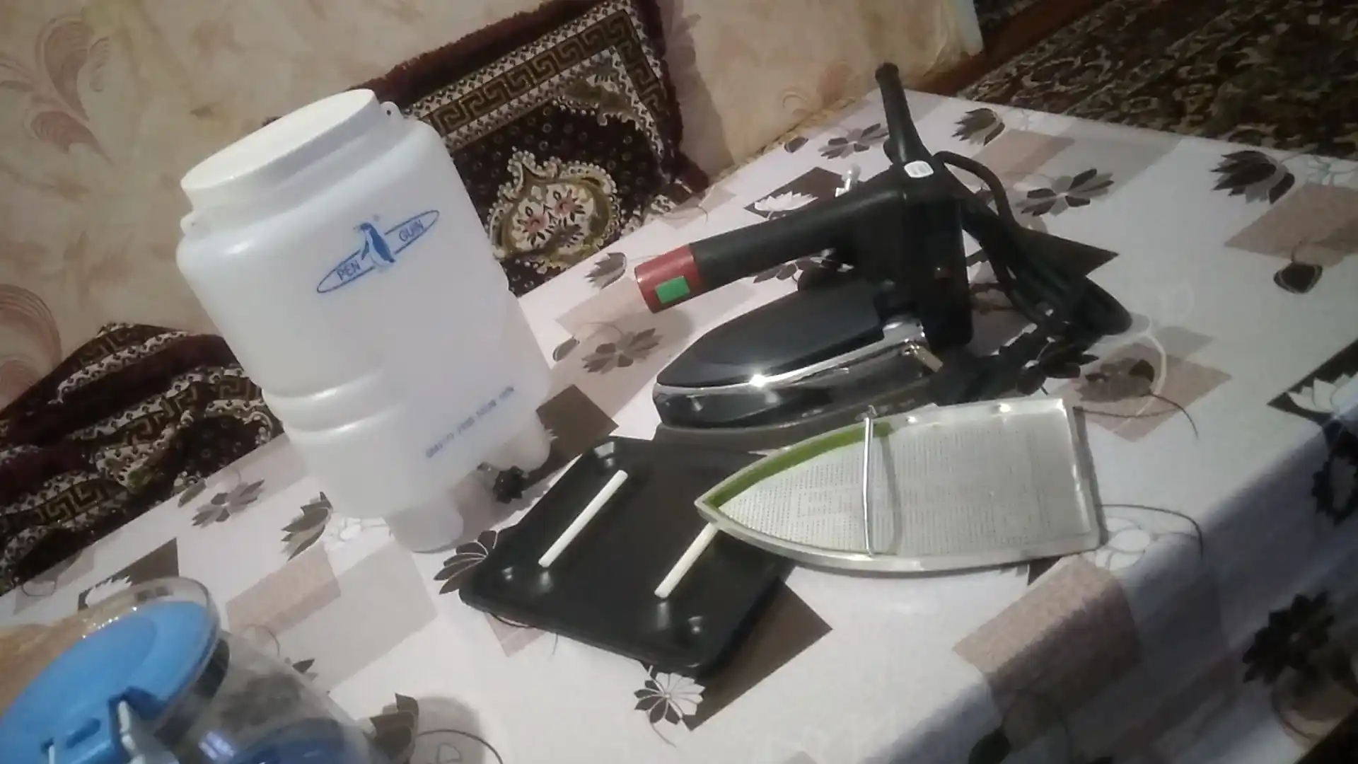 Bochkali sanoat dazmoli Pen Gun, bug' berish funksiyali Pen Guin