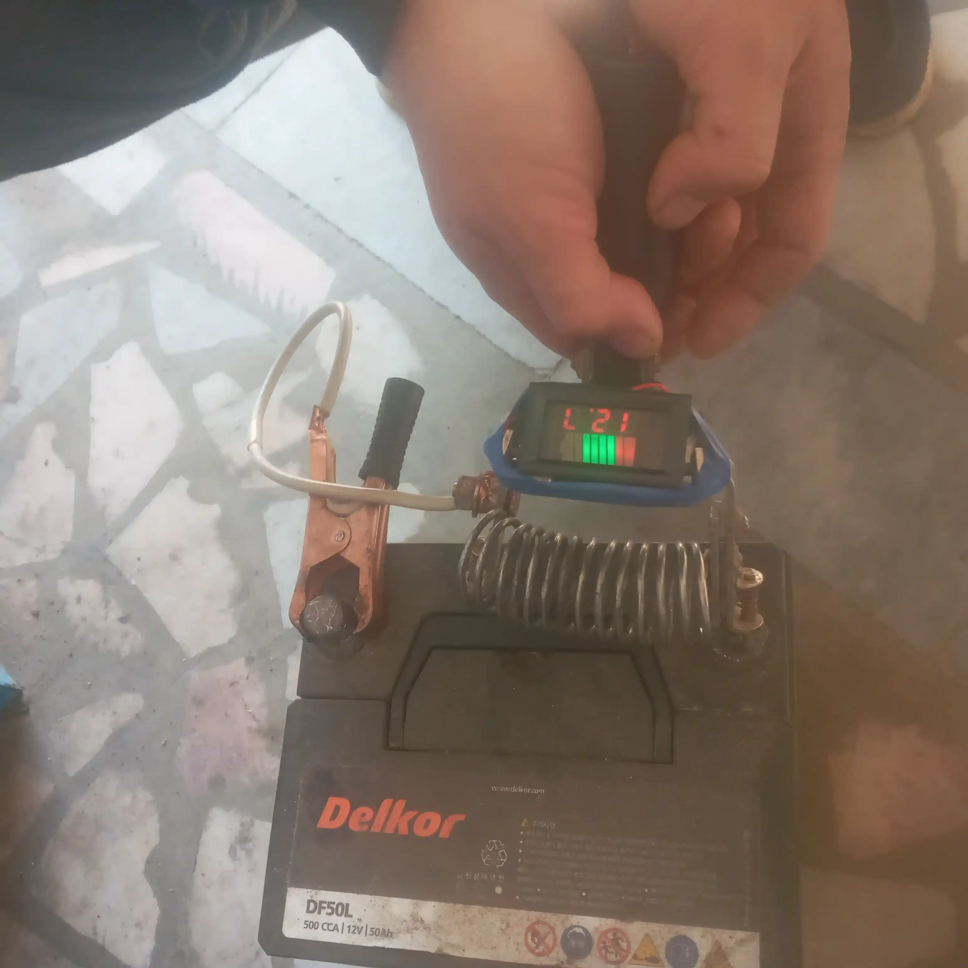 Universal voltmetr, zaryad darajasi ko'rsatkichi, DSN-VQ12, 5 dan 72 V gacha