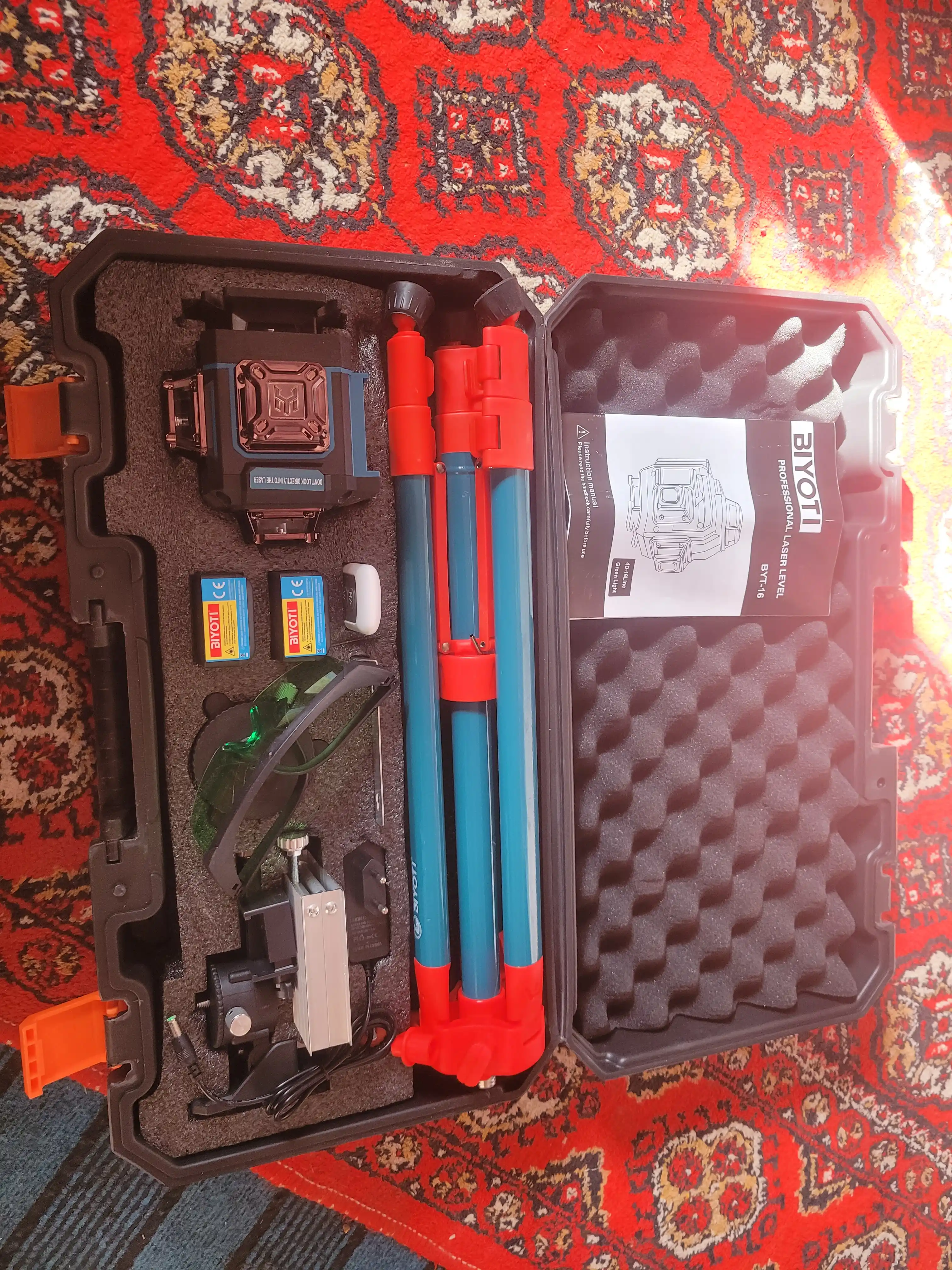 Лазерный уровень BIYOTI BYT-4C2