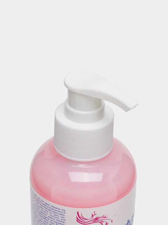 Мыло жидкое Natural Beauty розовое с антибактериальным эффектом, 300 г