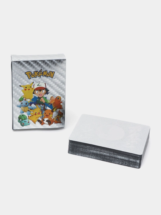 Pokemon va futbolchi kartalari to'plami, 10 dona