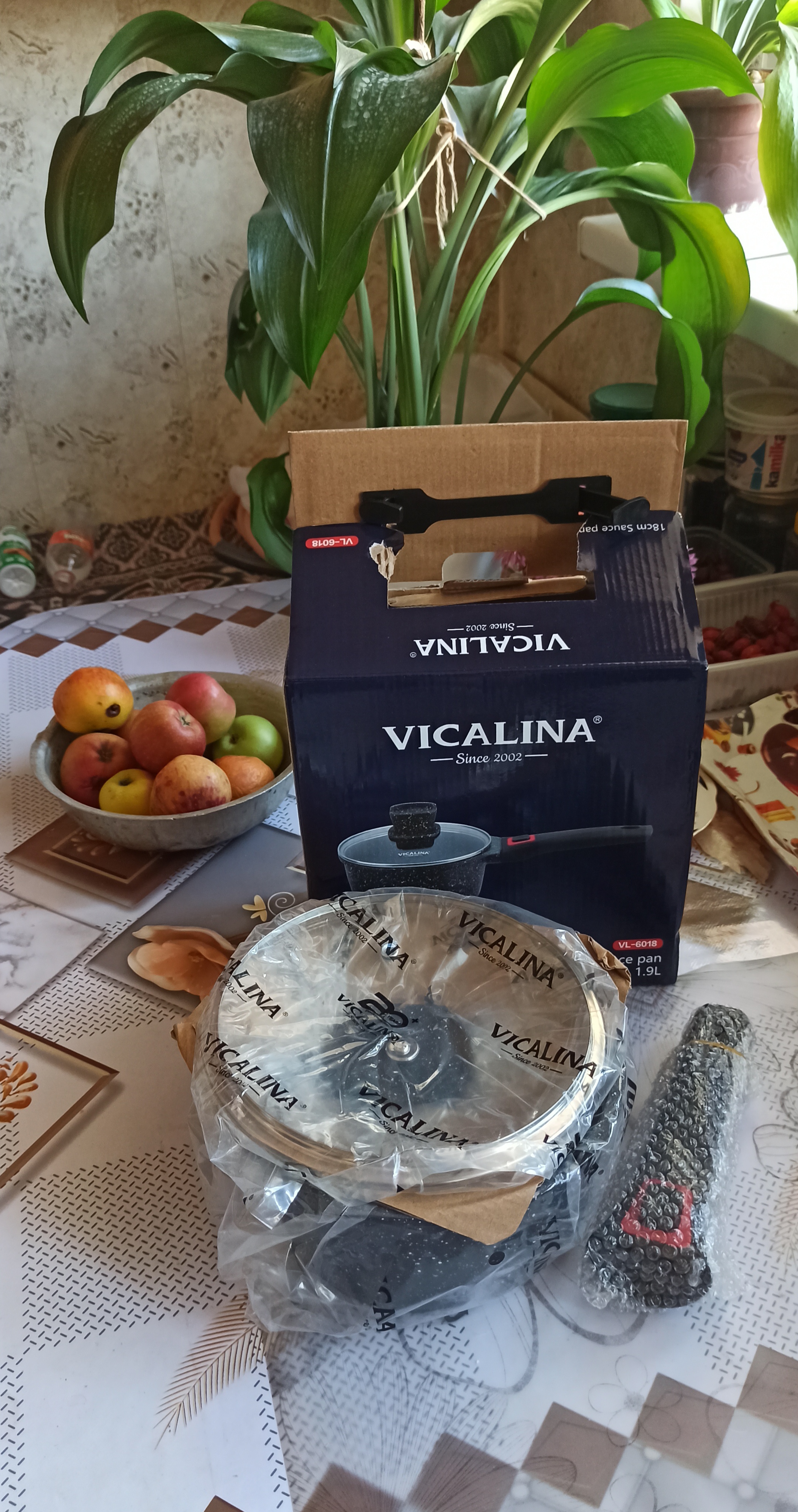 Сотейник vicalina, с антипригарным покрытием, для всех видов плит