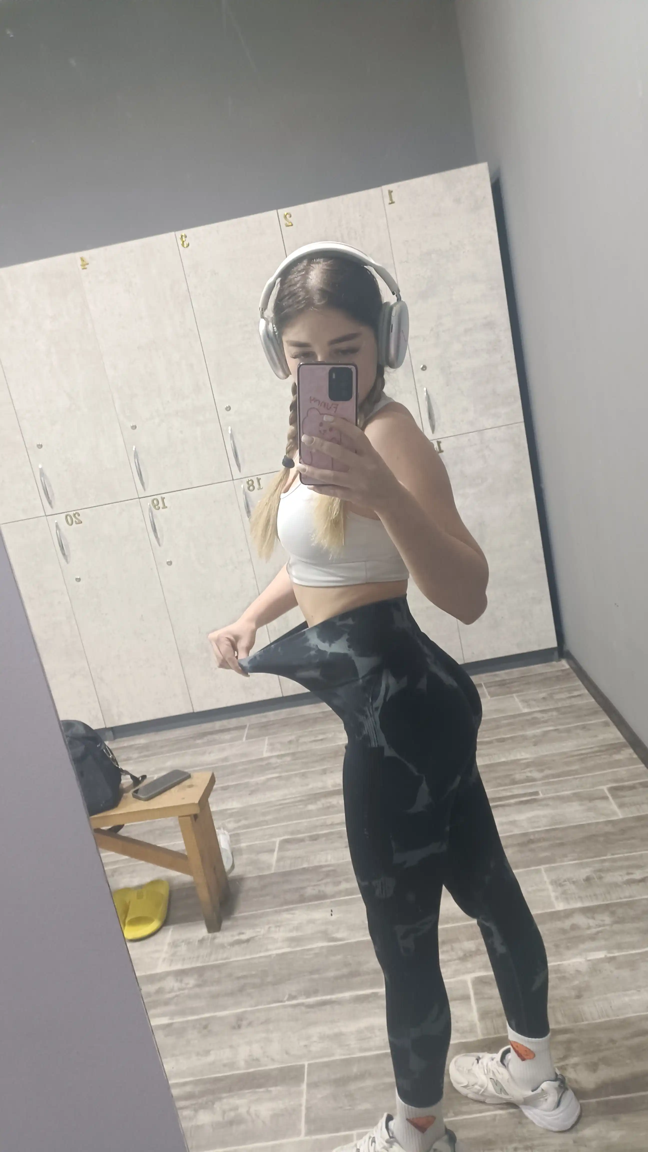 Ayollar uchun "push-up" effektli sport legginslari, bel qismi baland fitnes legginslari