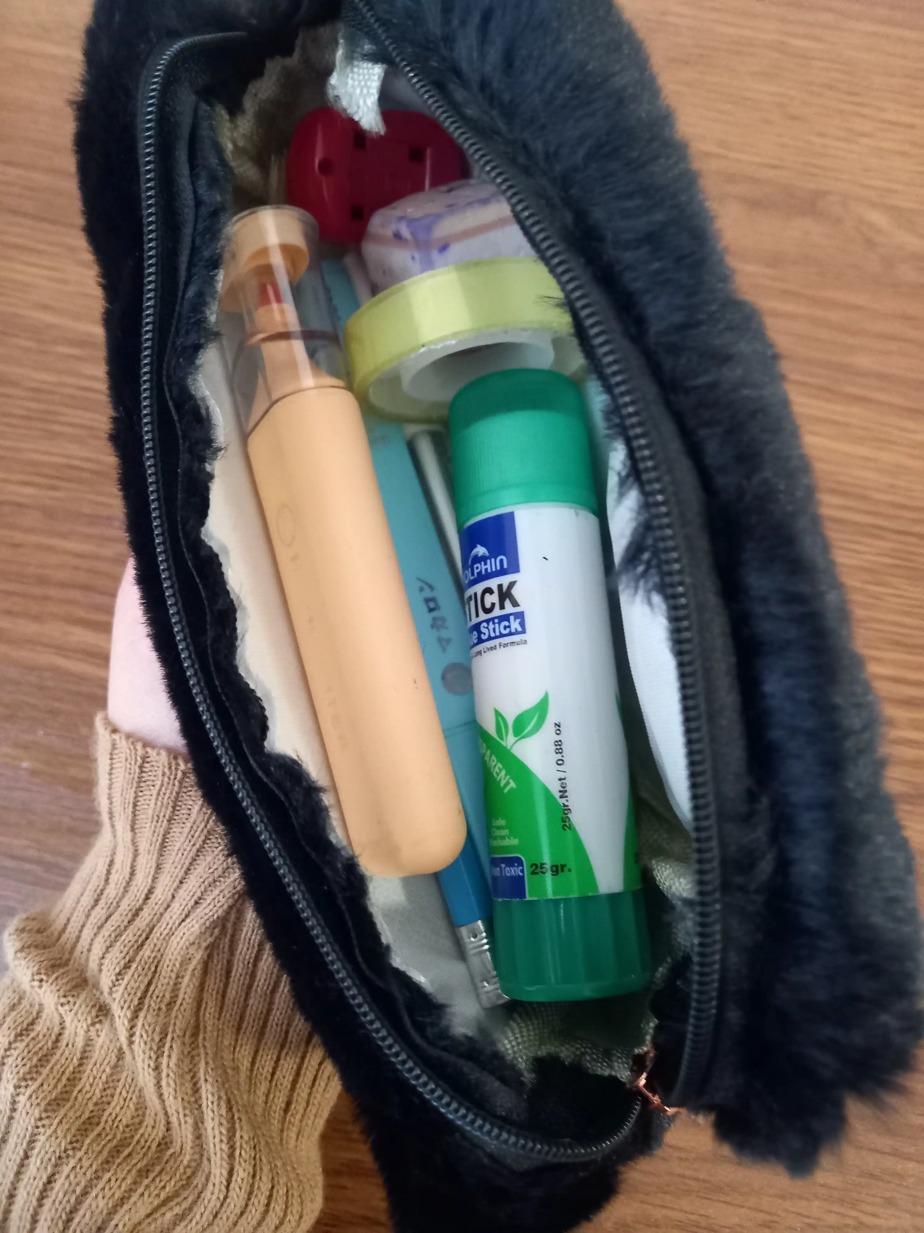 Plyush qalam qutisi, fermuarli kosmetik sumka, mo'ynali