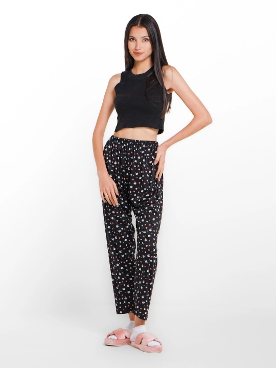 Ayollar uchun shimlar, pijama, uy uchun