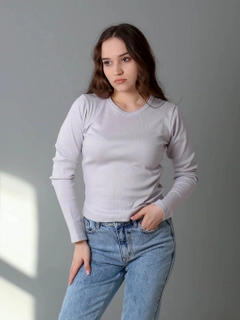 Серый