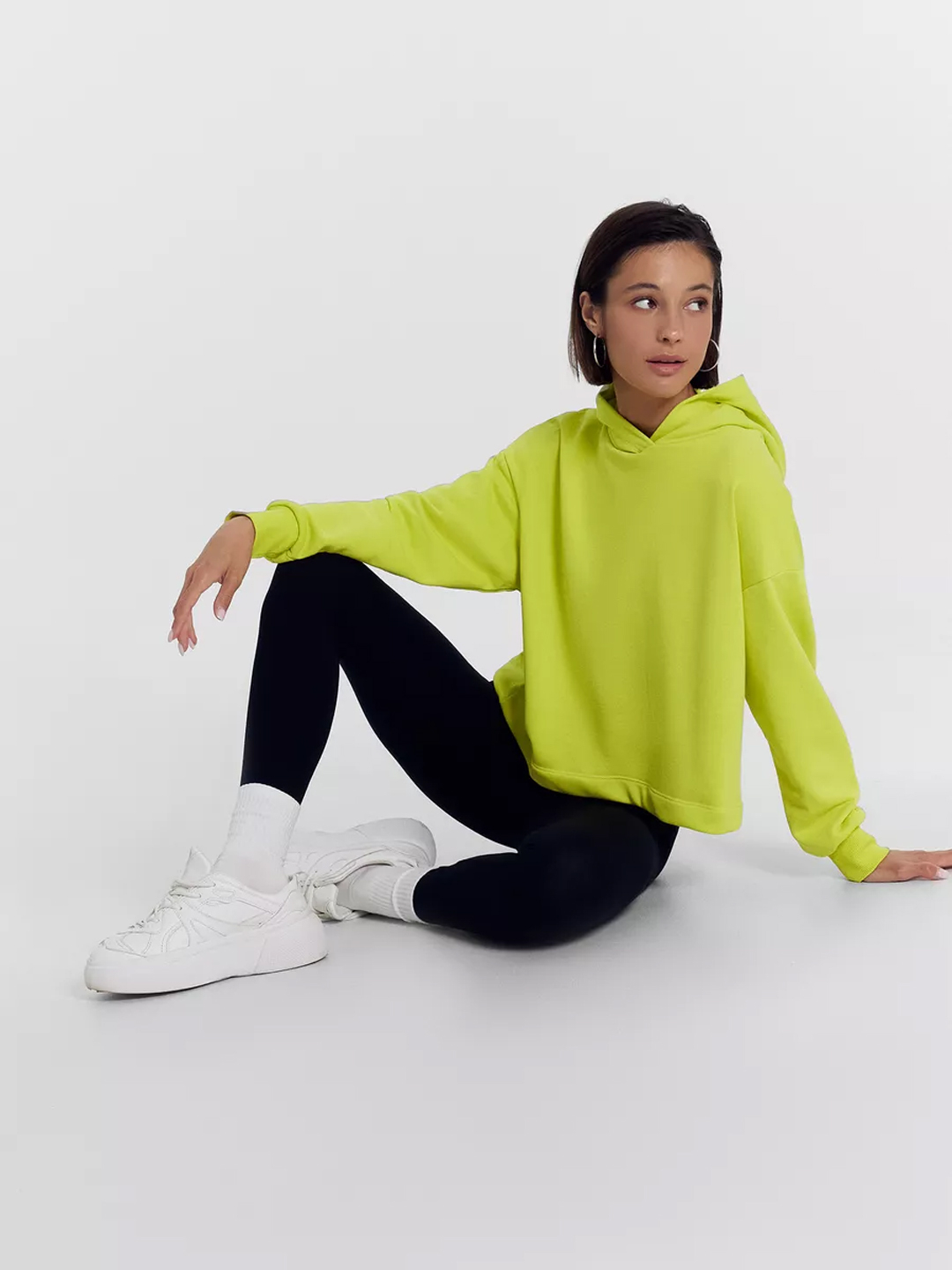 Kristen Wiigning yalangoch fotosuratlari Men onanizm haqida josuslik qildim