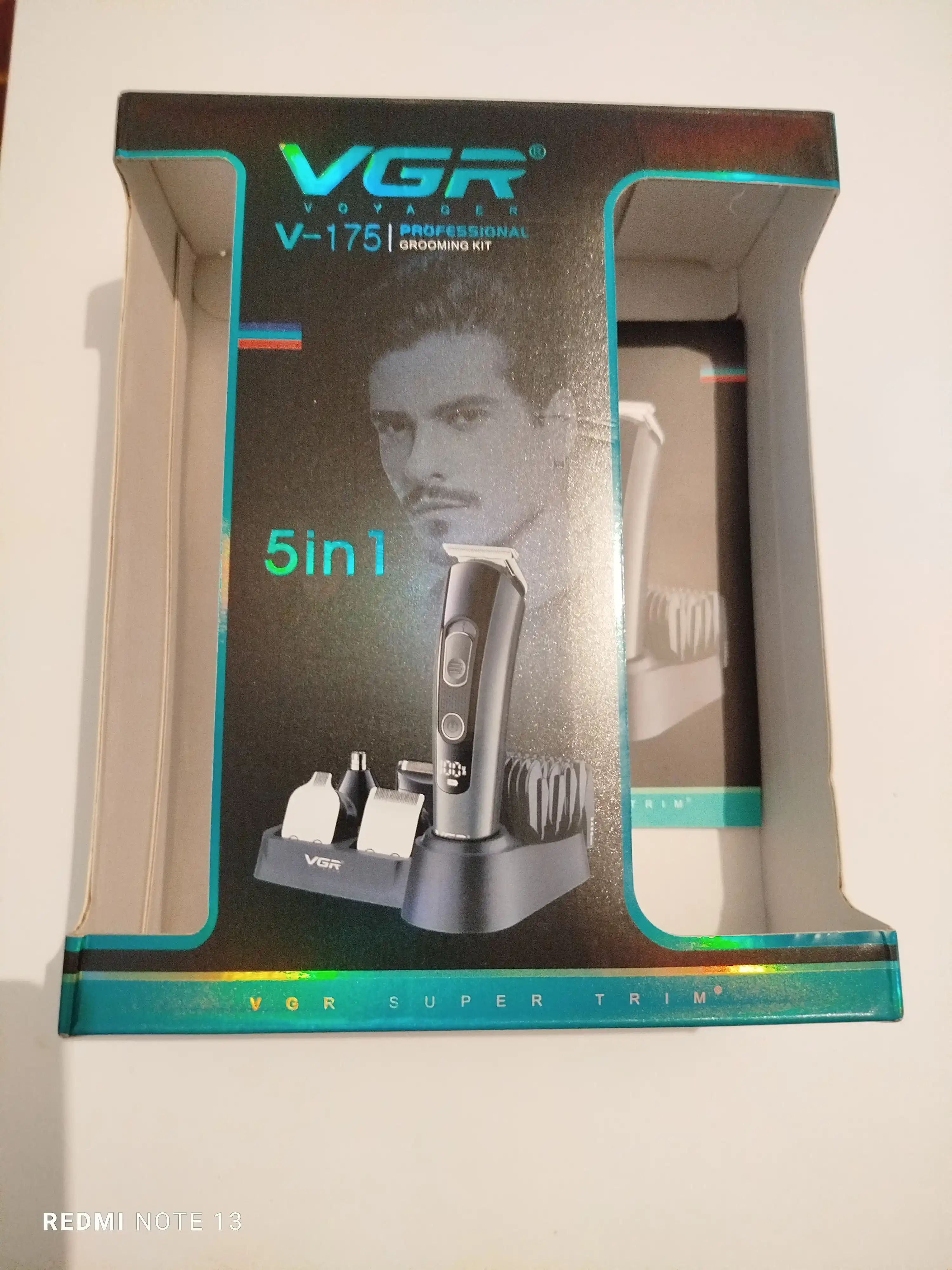 Soch olish mashinkasi VGR V-175 5 in 1, soqol, burun va quloq uchun trimmer