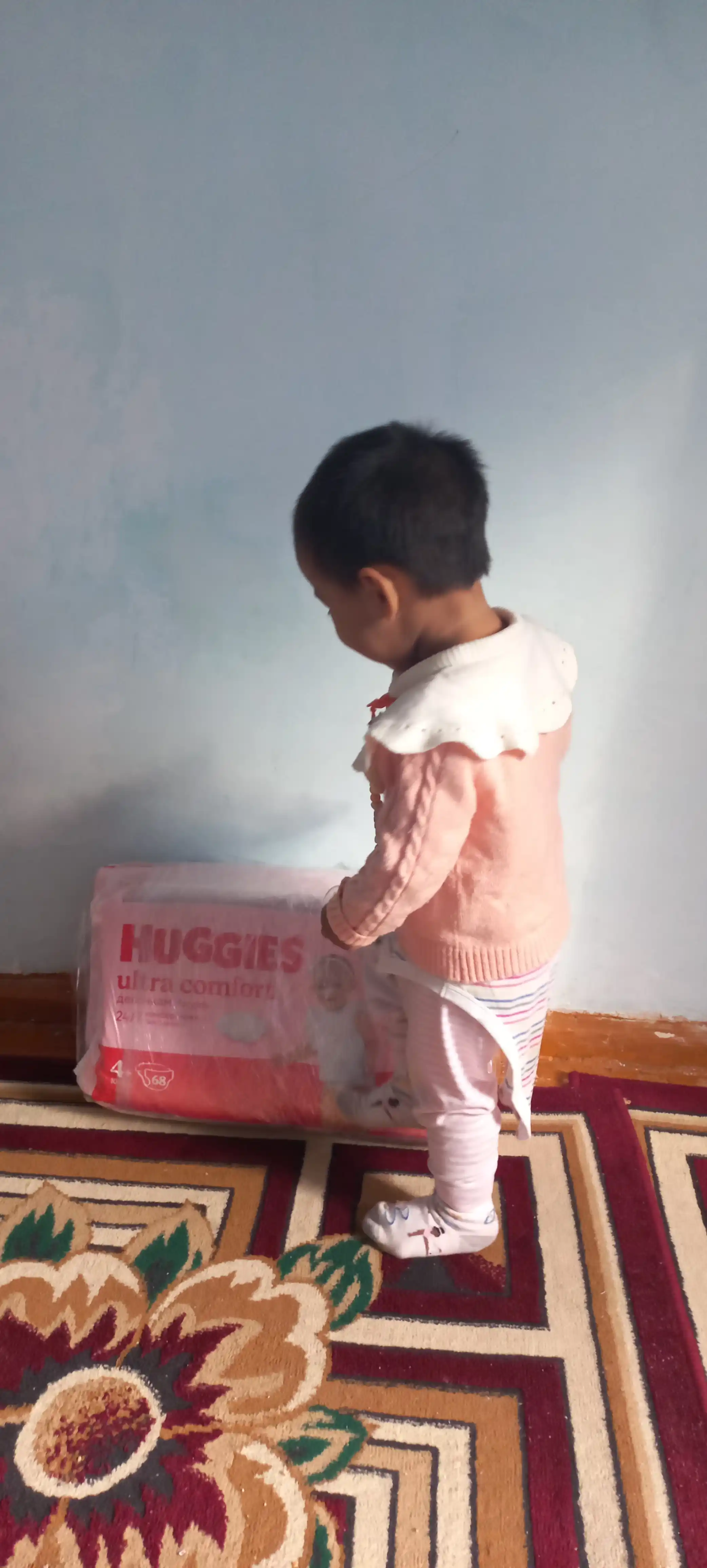 Подгузники Huggies Ultra Comfort для девочек 12-22кг, 5 размер, 64шт
