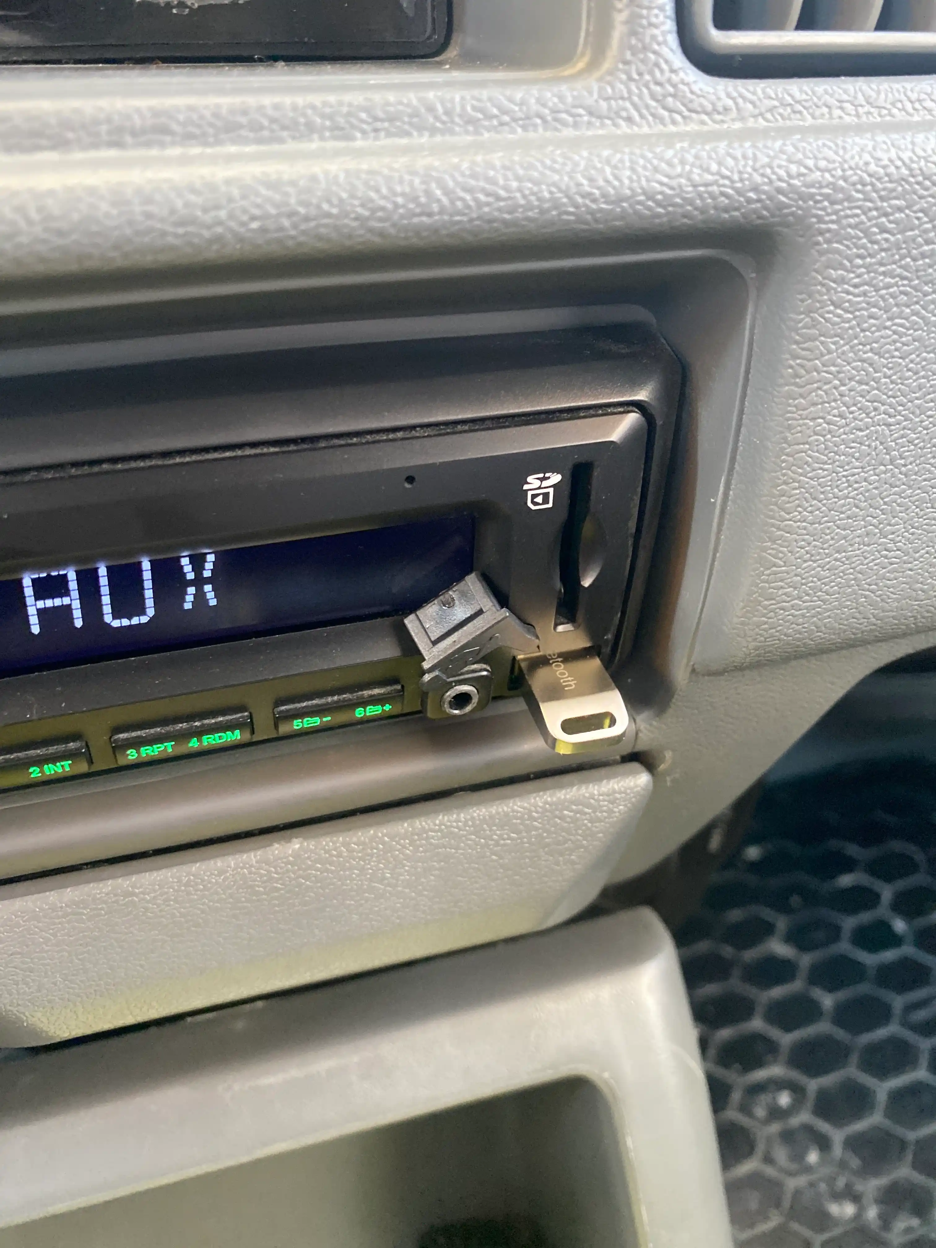 USB Wireless Car, Bluetooth, qayta zaryadlashni talab qilmaydi