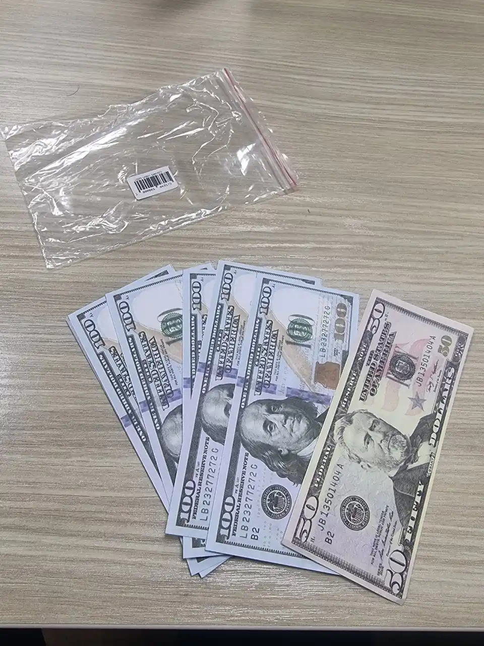 Dollar suvenir, soxta pullar, 100 USD