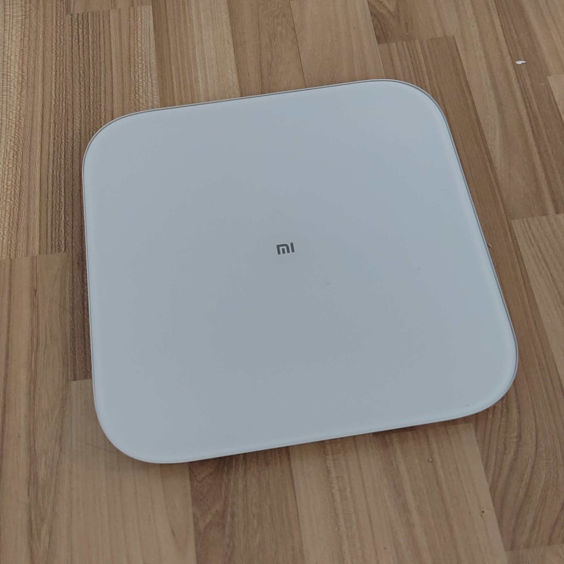 Aqlli pol elektron tarozi Xiaomi Mi Smart Scale 2, S200
