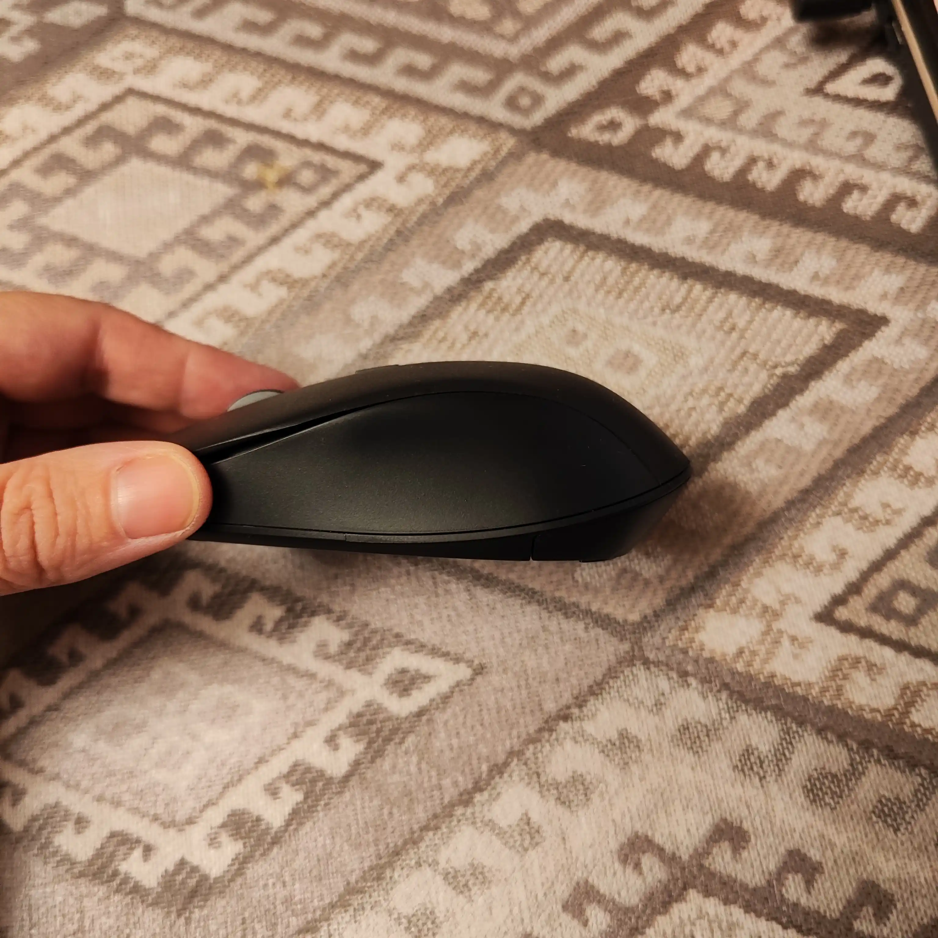 Simsiz va ovozsiz sichqoncha Metoo E0 2.4G, Bluetooth