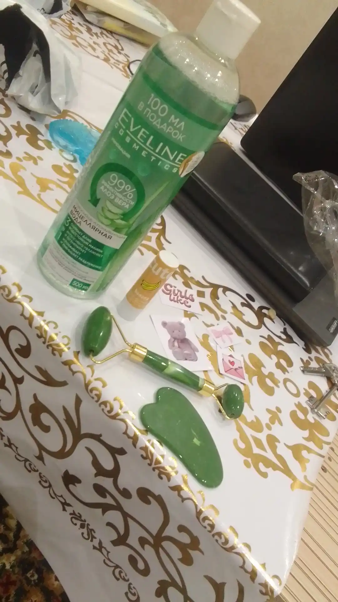 Yuz uchun mitselyar suv Eveline Cosmetics Facemed+ Aloe Vera bilan 3 tasi 1 da, 500 ml