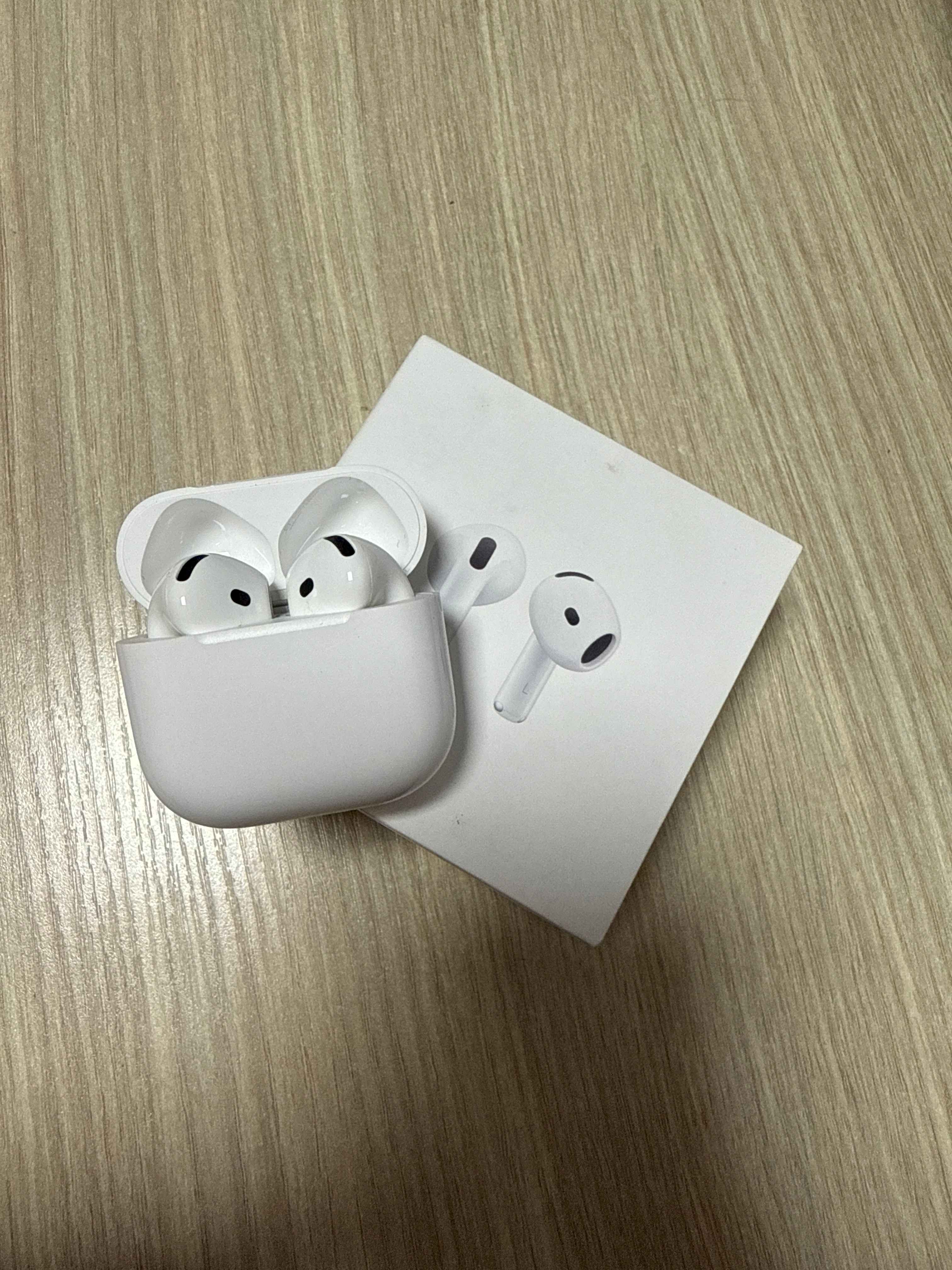 Simsiz quloqchinlar Apple AirPods 4 (2024) original