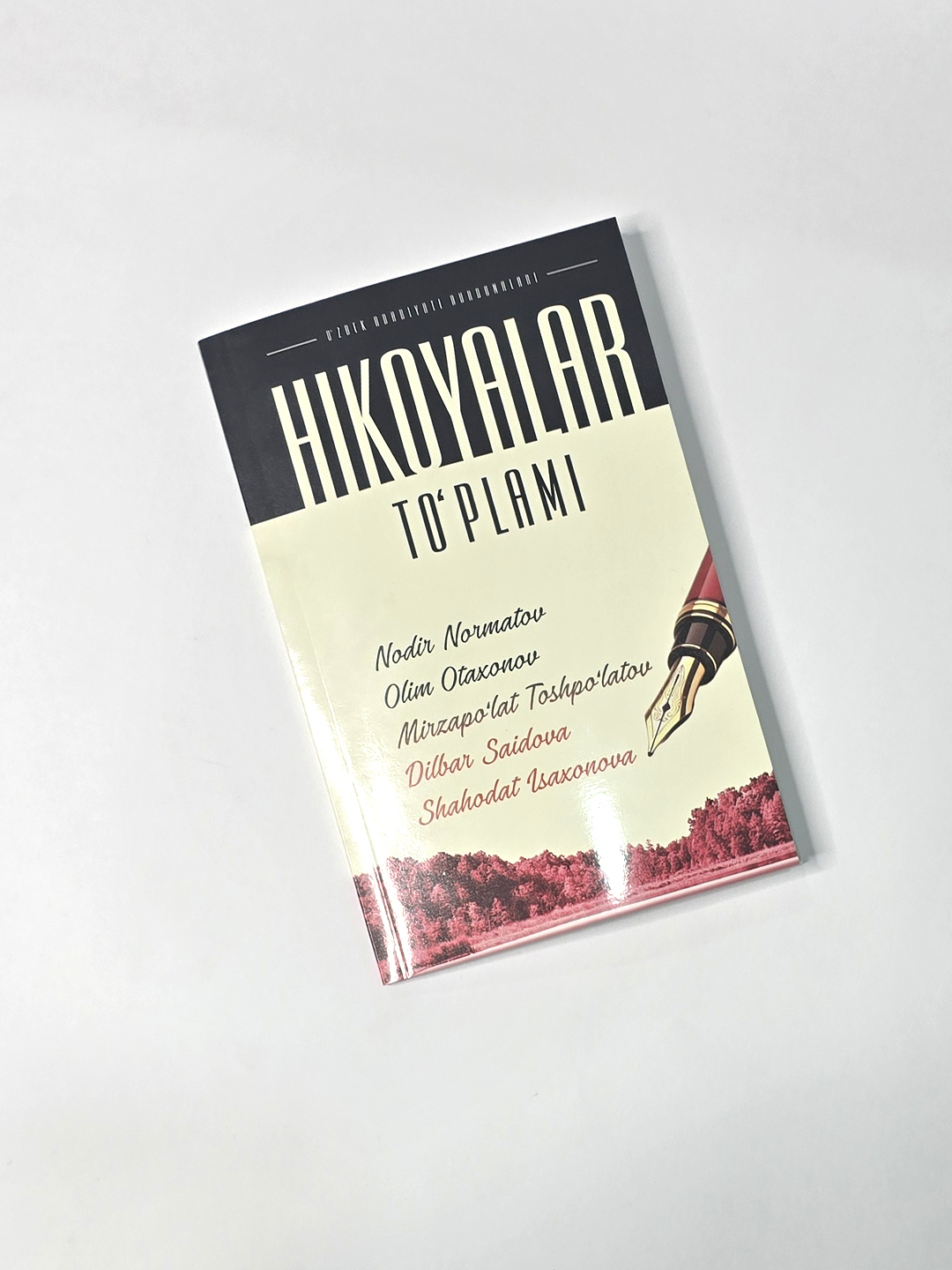 Uzun sikli yalangoch erkaklar