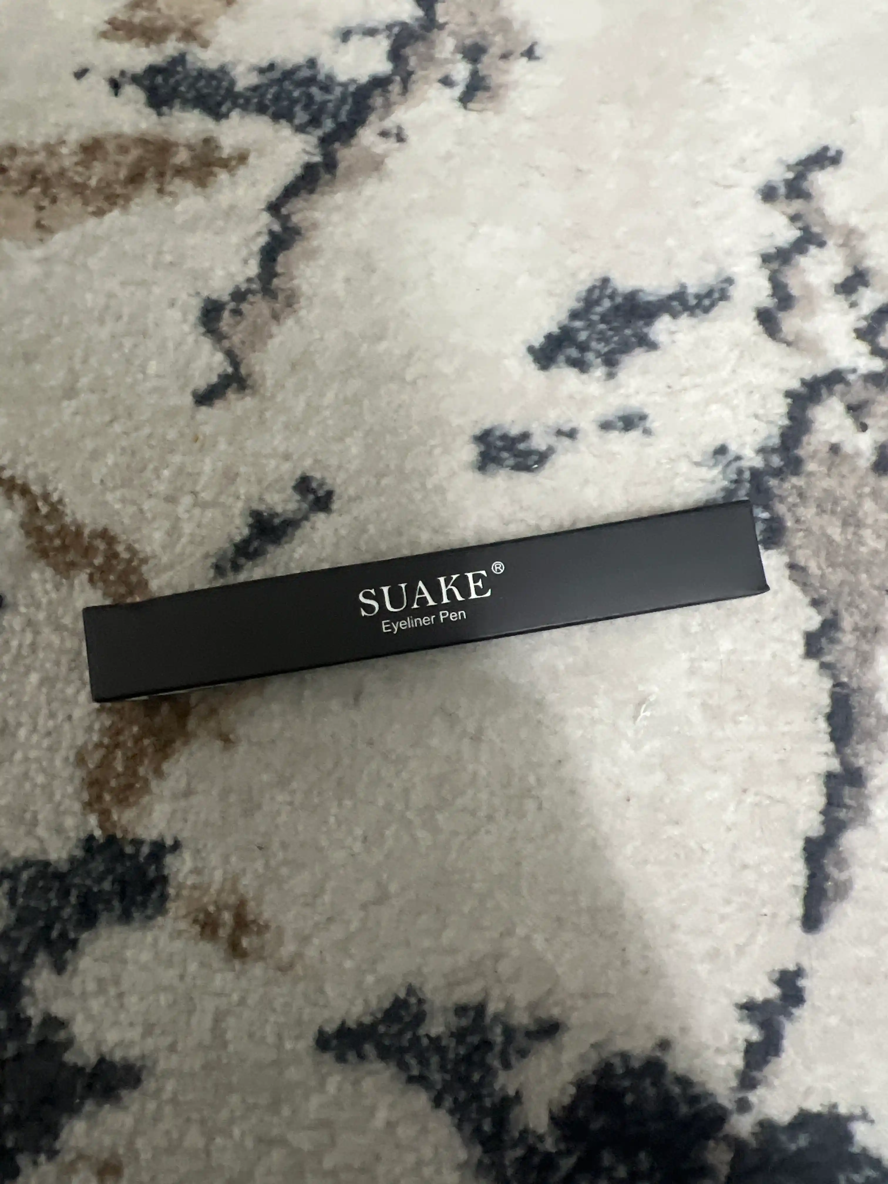 Подводка-фломастер для глаз Suake, со штампом, водостойкая