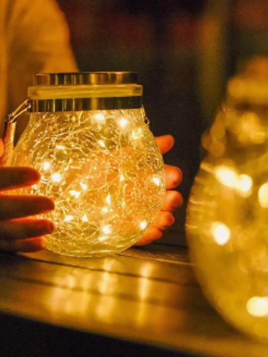 Quyosh batareyalaridagi lampa idishi