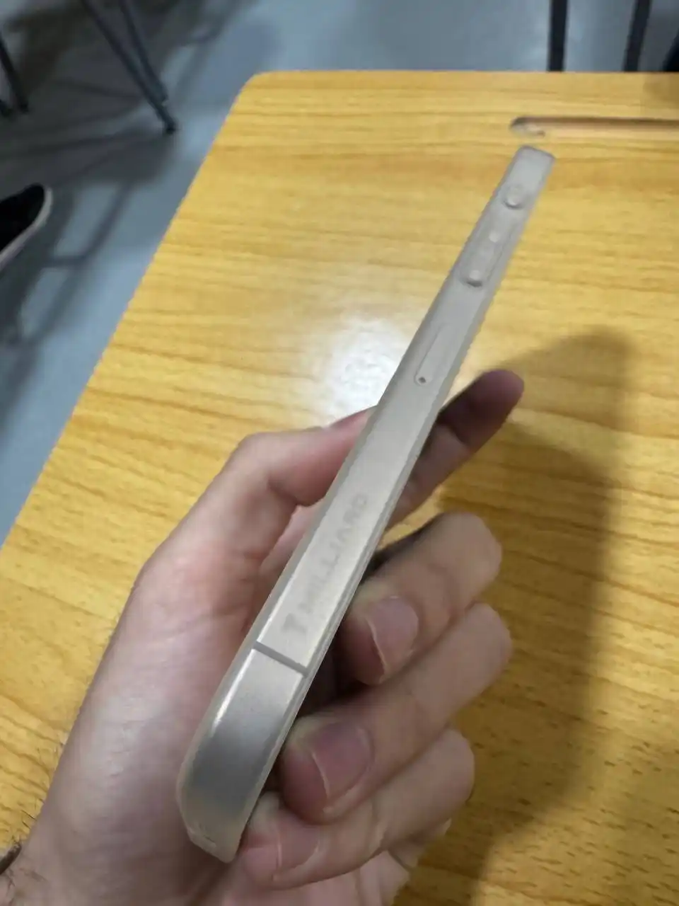 7 Milliard Air Skin g'ilofi, iPhone 15/16/17/Air/Pro/Pro Max uchun, ultra yupqa