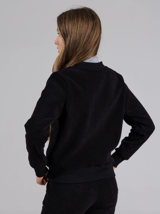 Bumbacel ayollar uchun bomber jaket va shimlar to‘plam