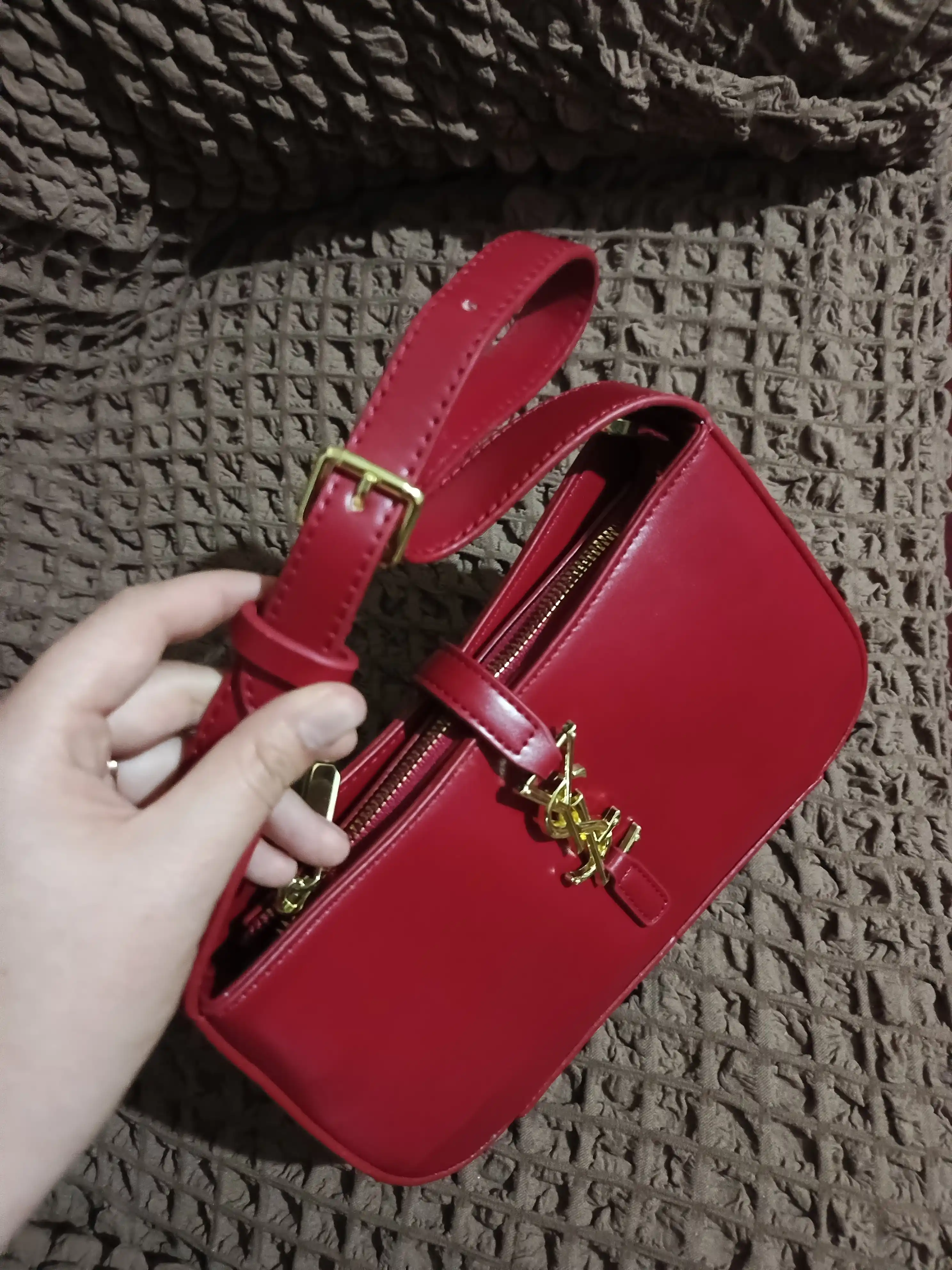 Женская сумка через плечо YSL