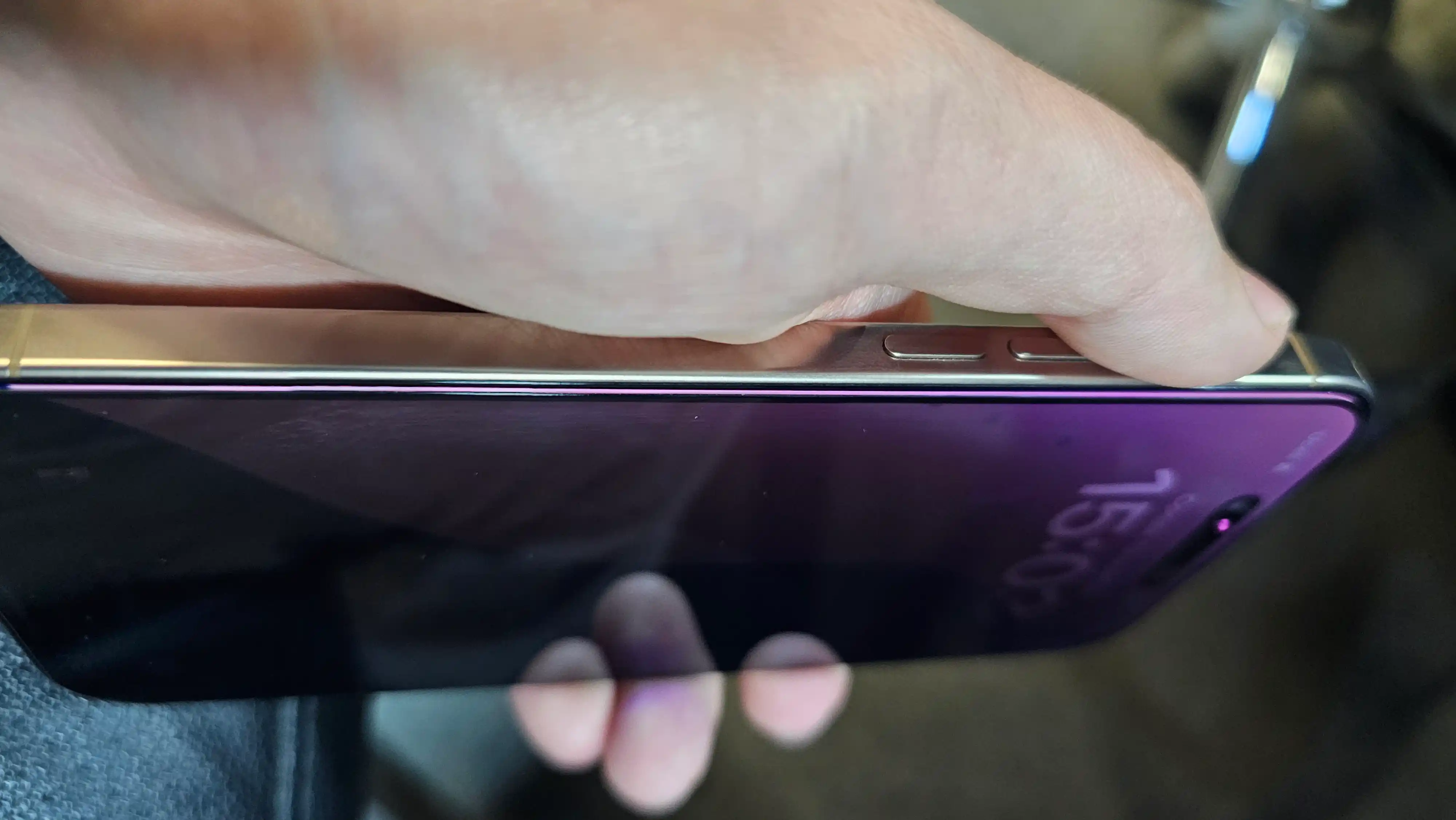 iphone 14, 15, 16 Pro va Pro Max uchun himoya oynasi
