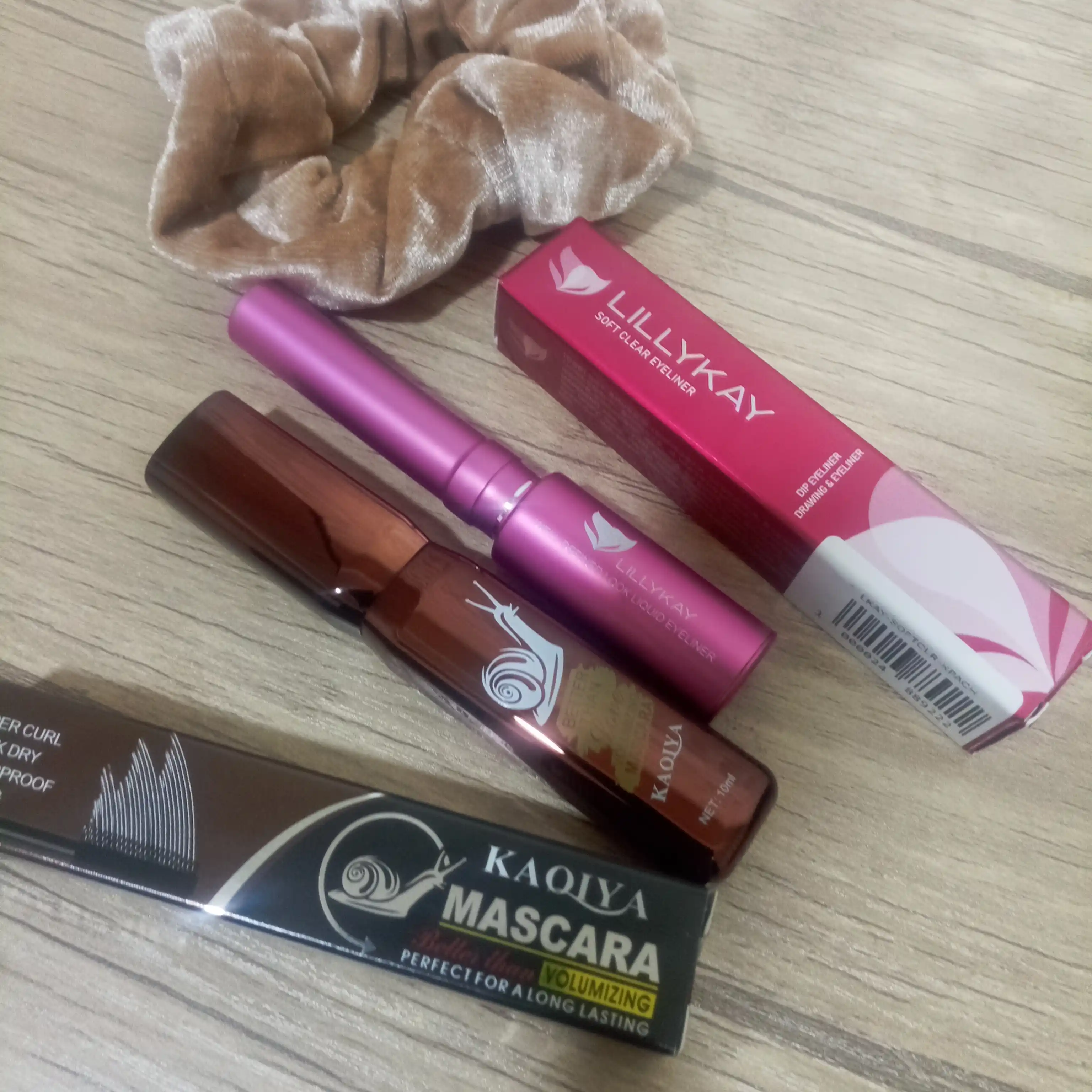 Подводка для глаз LillyKay Deep Black Eyeliner, тонкая кисточка, Корея