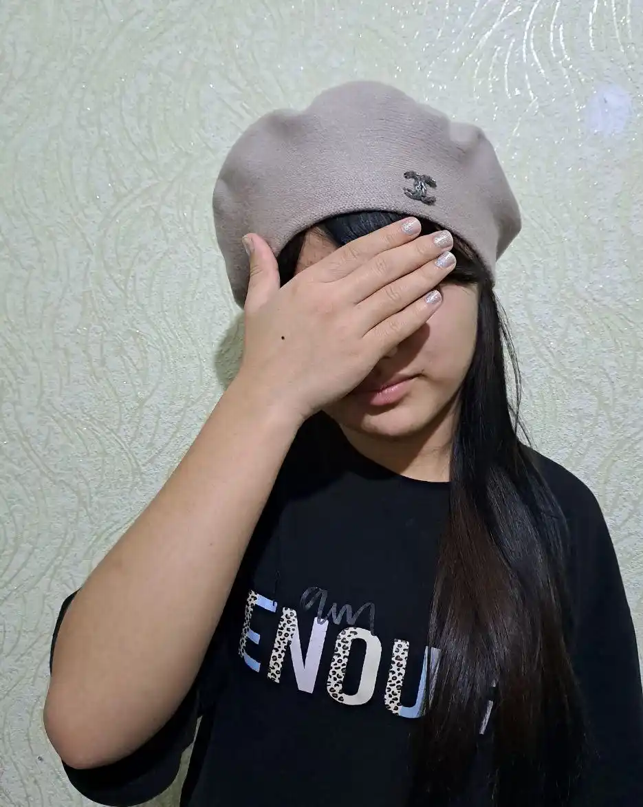 Ayollar va qizlar uchun beret, klassik toʻqilgan shapka, kuz qish mavsum bosh kiyimi