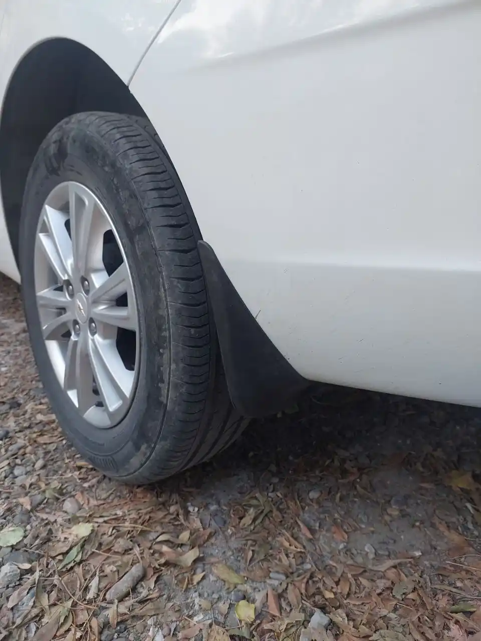 Брызговики для автомобилей Onix, Tracker, Cobalt, Spark, Matiz, Lacetti, Gentra, Nexia
