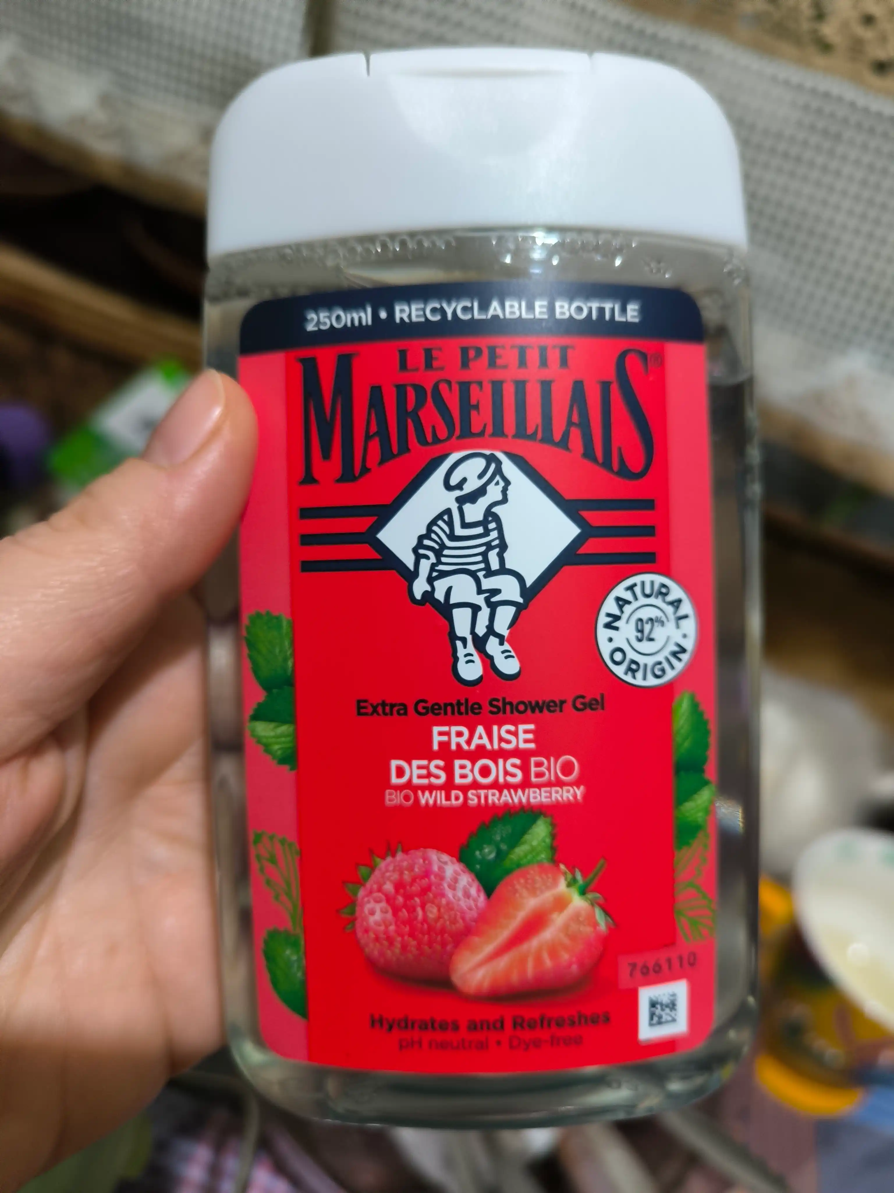 Dush uchun gel Le Petit Marseillais, provans qulupnay, 250 ml