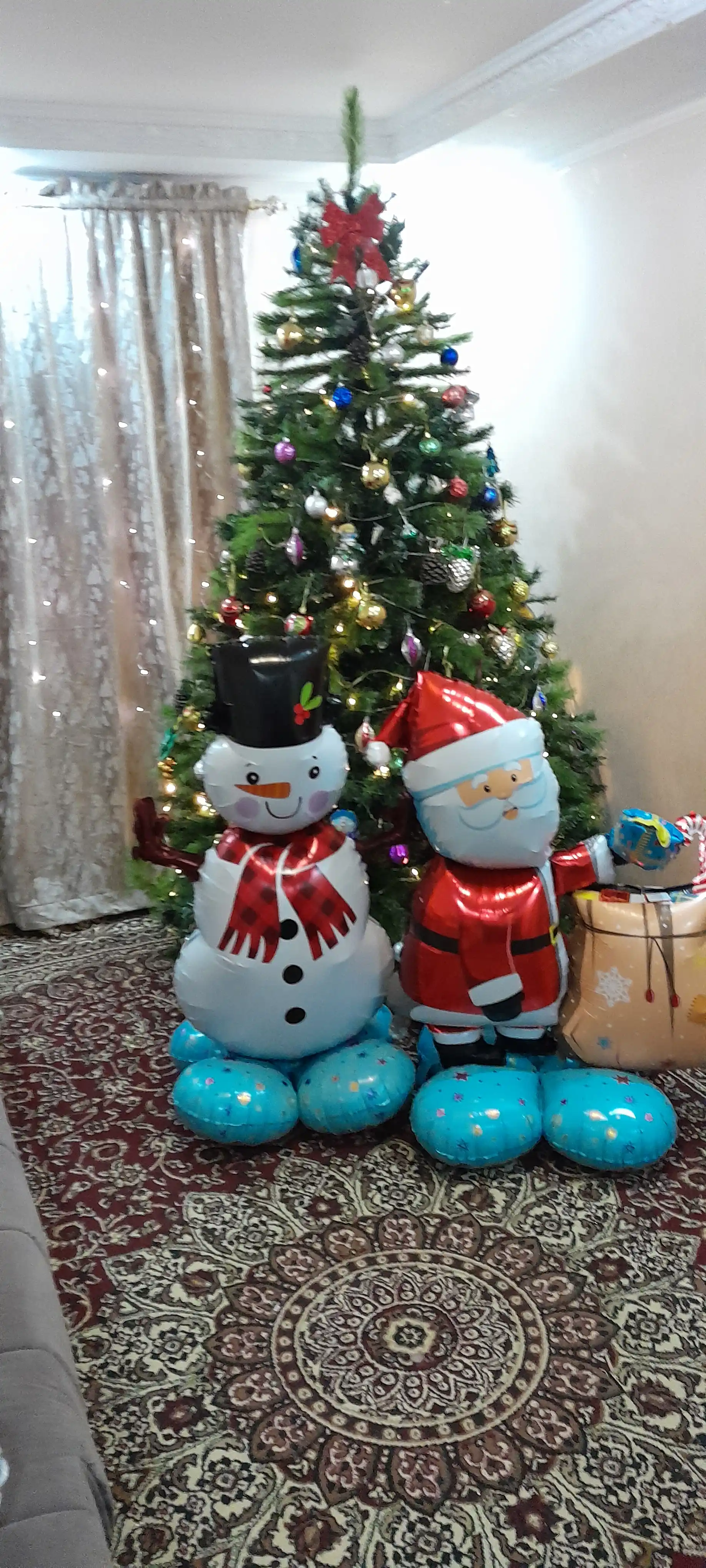 Yangi yil uchun katta o'lchamli sharlar