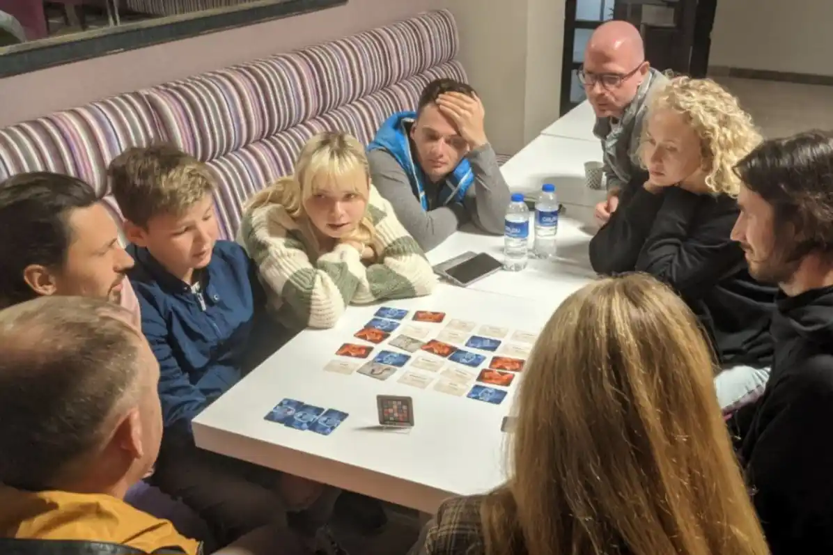 Настольная игра "CODENAMES"