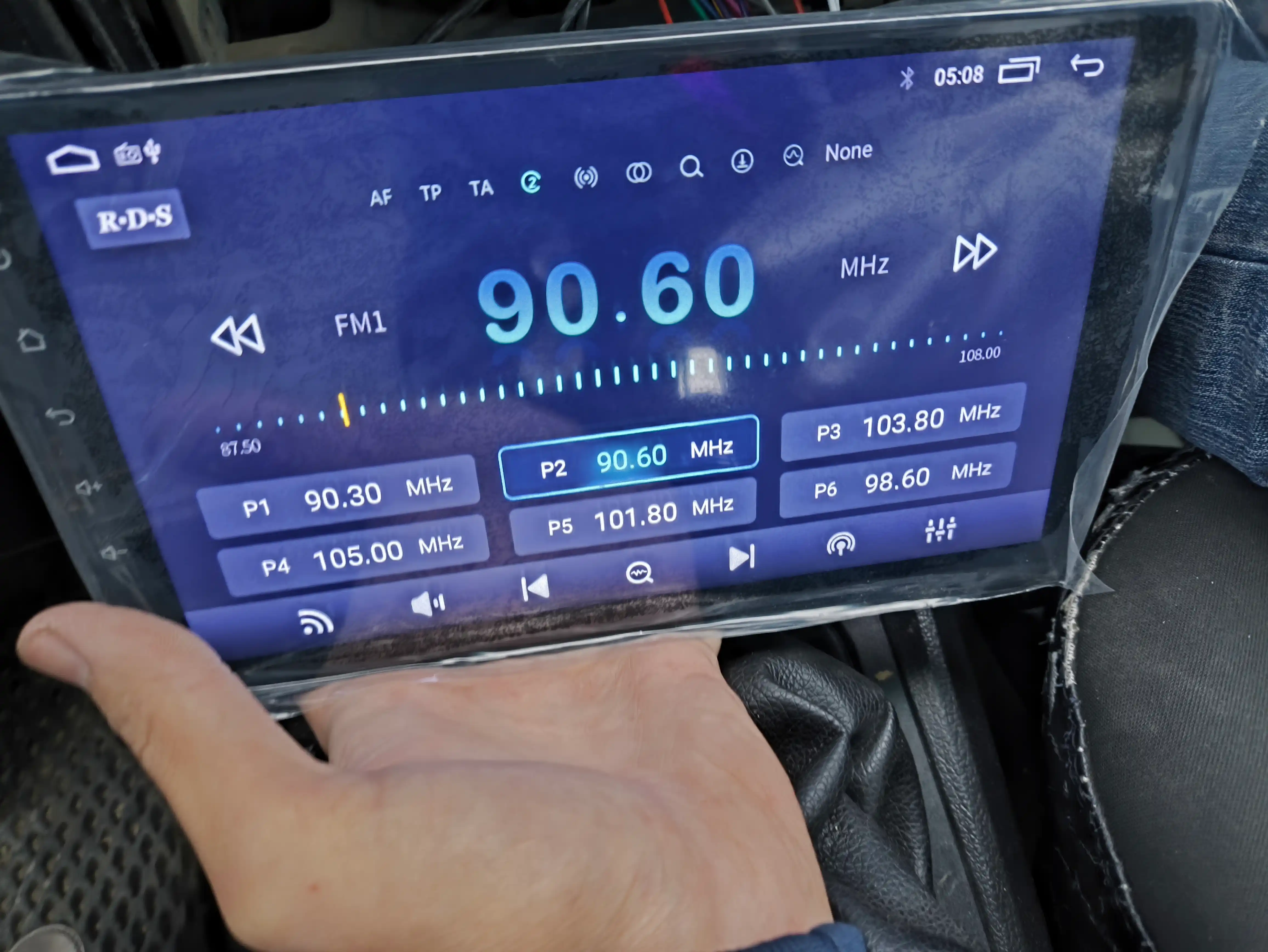 Автомобильные Tesla мониторы 4/64 ГБ Itrend, Spark, Lasetti, Cobalt, Nexia 3, с рамкой