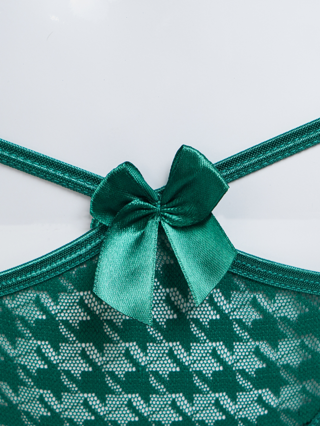 Tort oyoqda emaklash porno