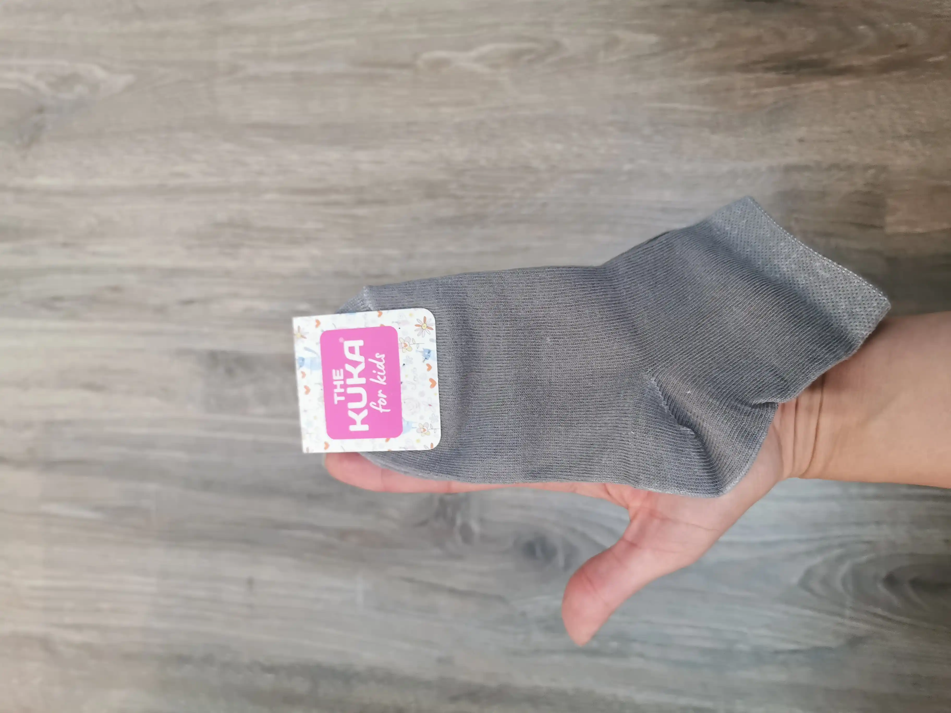 Paypoqlar qizlar uchun The Kuka, qizlar uchun sovg`a qutisida, 5 juft
