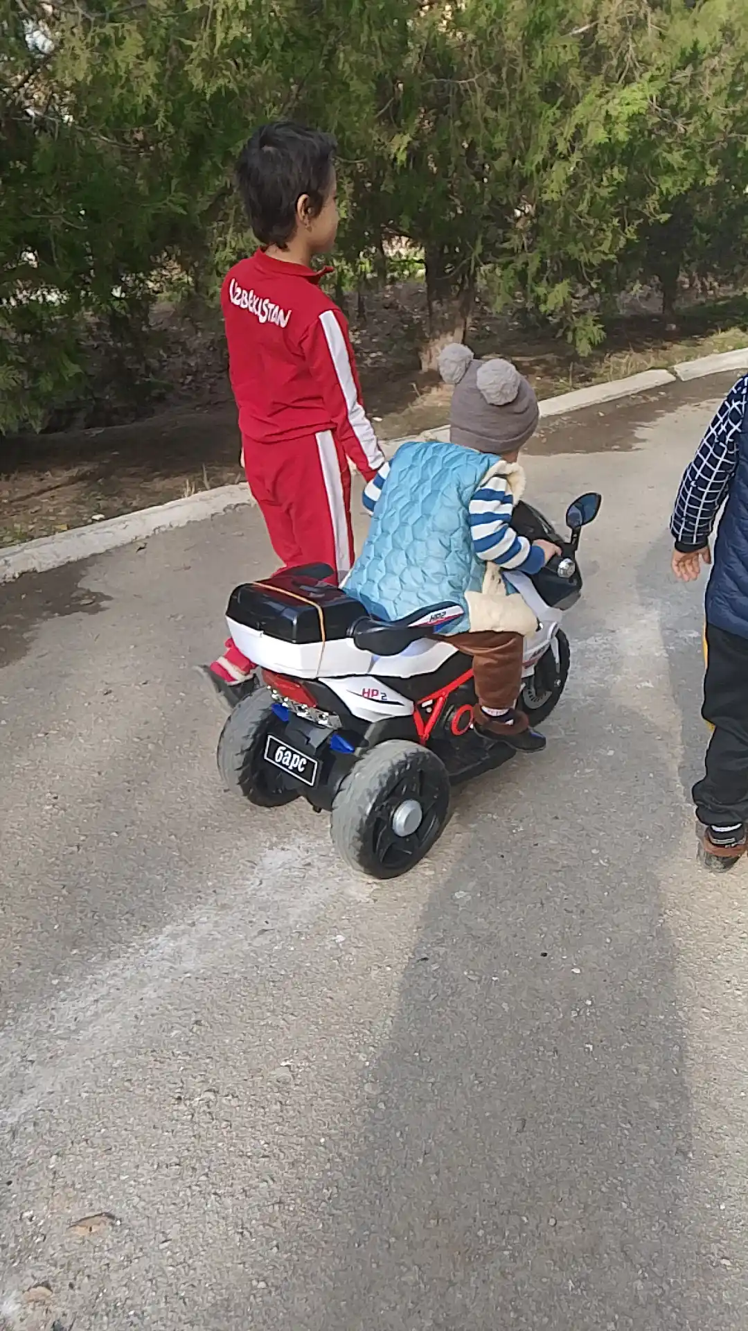 Bolalar elektr transporti, elektromototsikl, elektromobil, kvadrotsikl