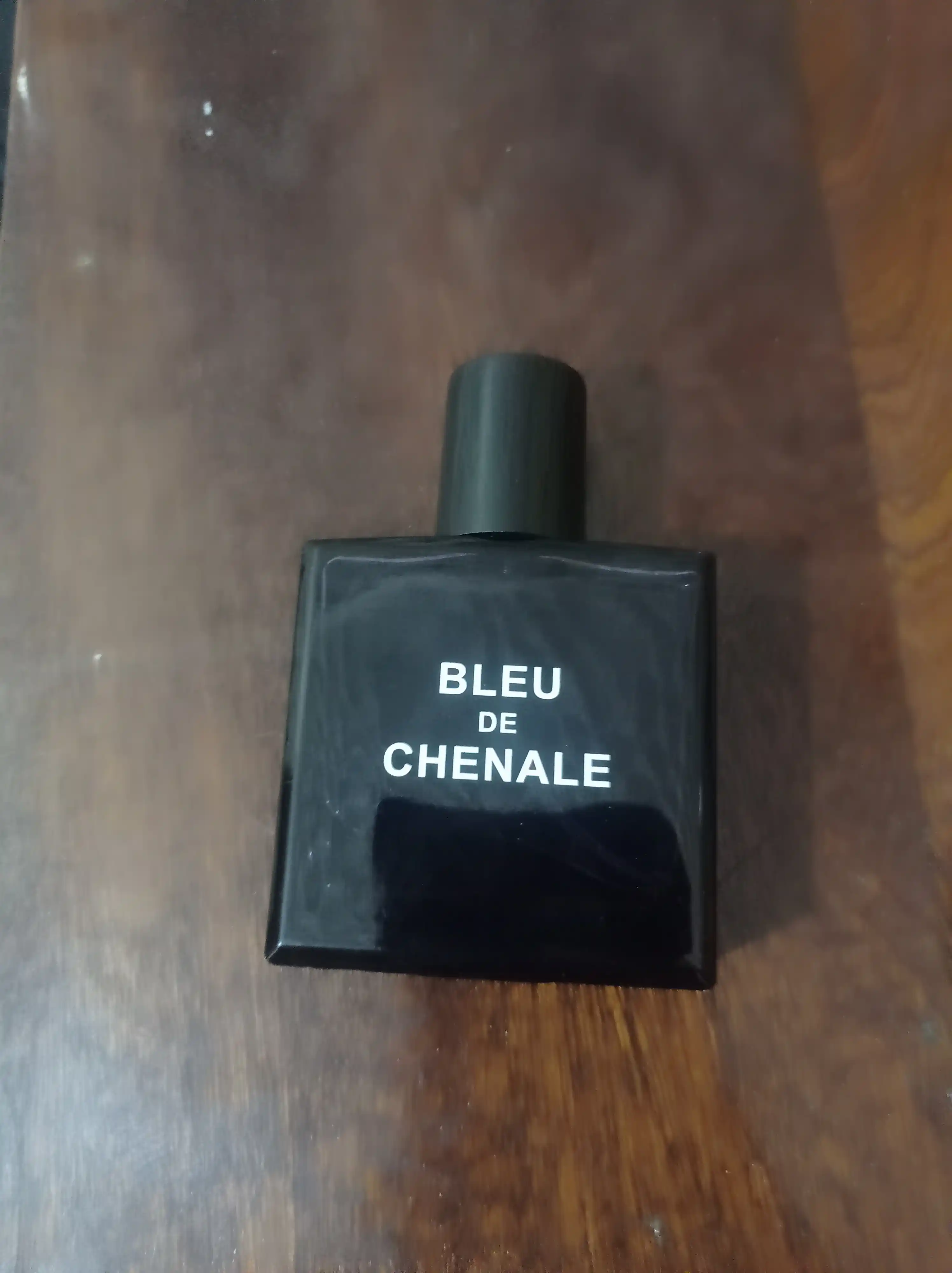 Erkaklar uchun parfyumlangan suv Bleu de Chanel