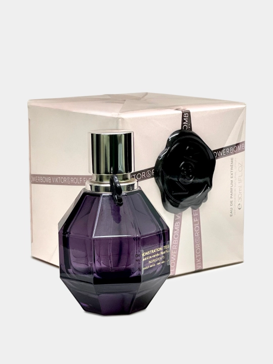 Parfyumlangan suv Viktor & Rolf Flowerbomb Extreme, 30 ml