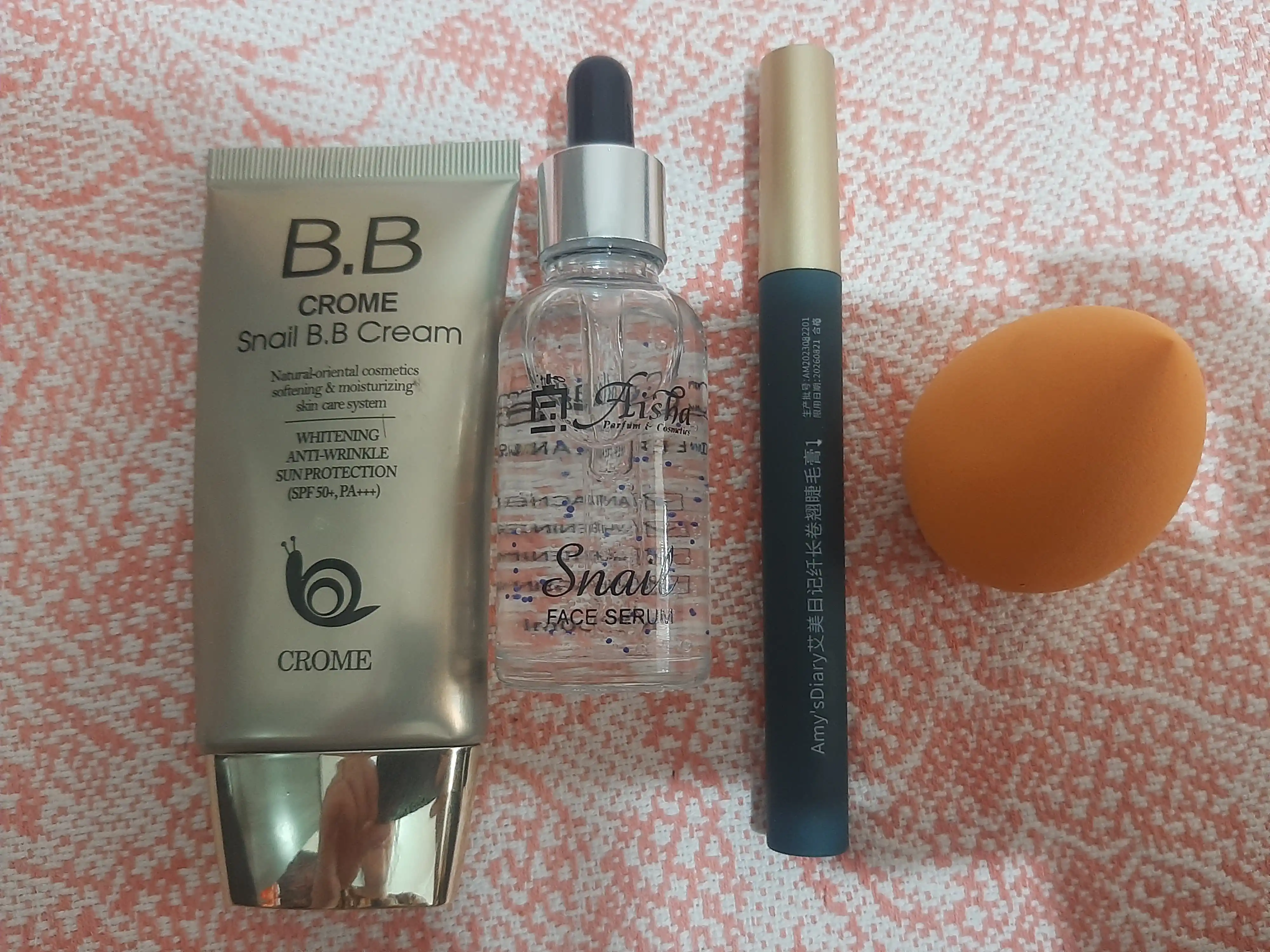 Ko'p funktsiyali oqartiruvchi tonal krem BB Chrome Snail SPF 50+, 50 ml