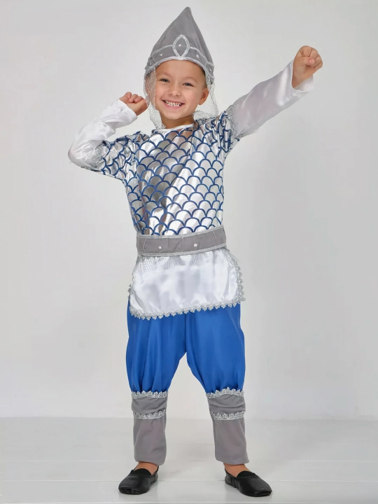 Qahramon karnaval kostyumi