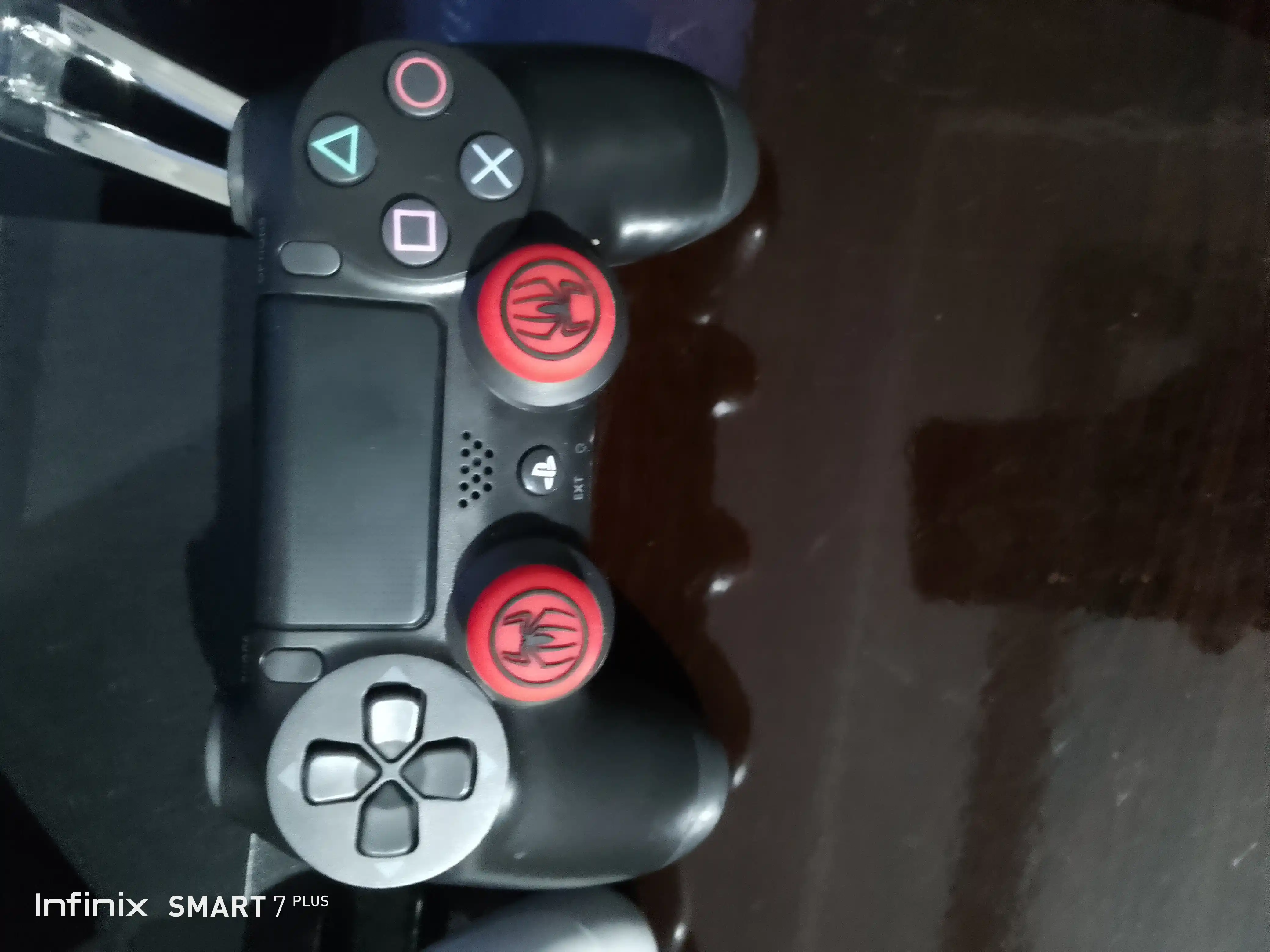Накладки на стики джойстика Spiderman для Playstation PS3/ PS4/ PS5 / Xbox, 2 шт