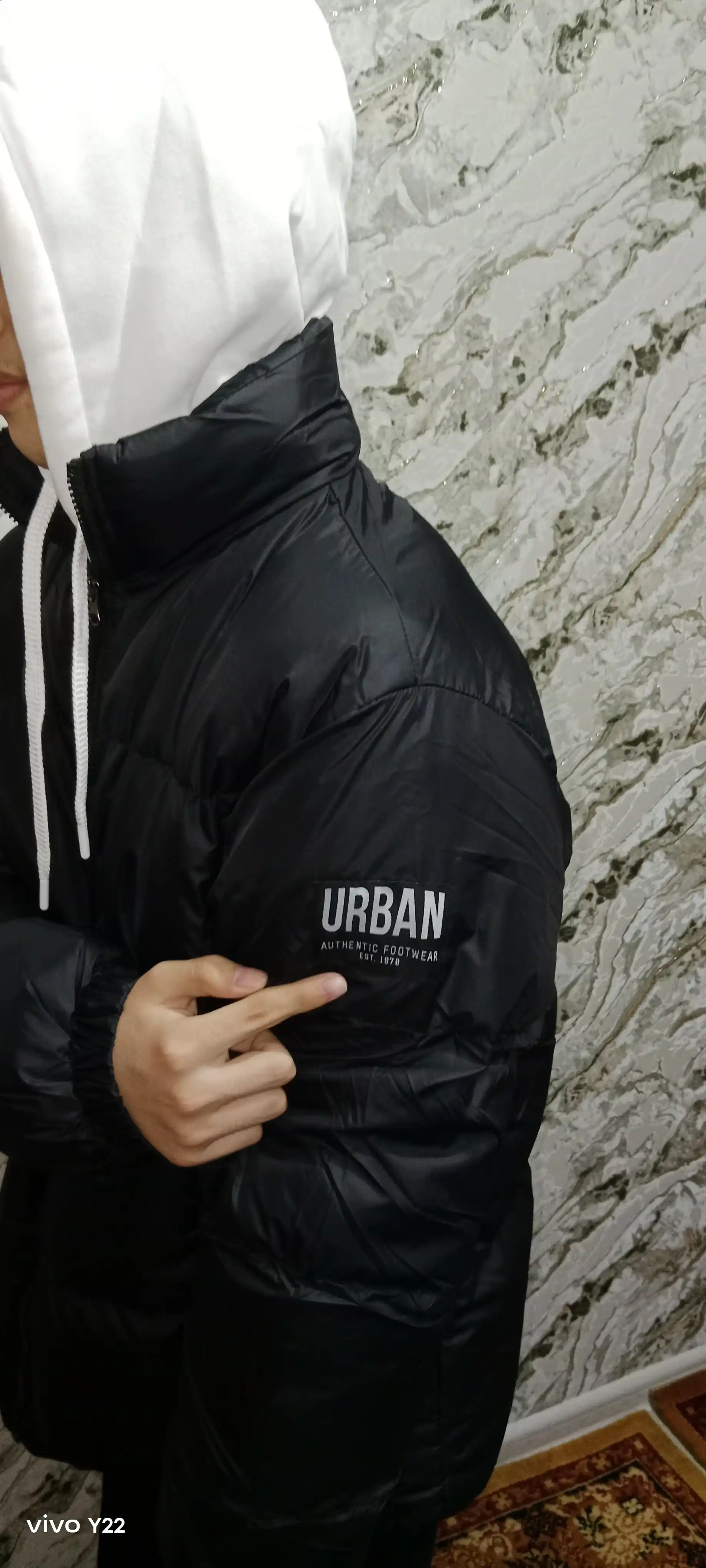 Ikki zamokli va qalpoqli qishki kurtka, Urban authentic