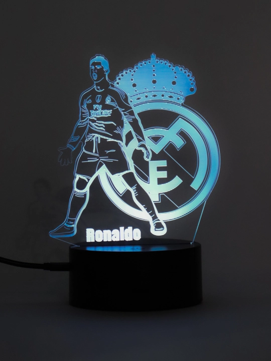 Real Madrid, Barcelona futbol klublari, avtomobillar logotiplari tushirilgan LED 3D chiroq